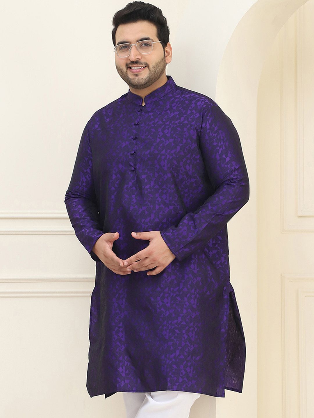 SOJANYA Plus Geometric Woven Design Mandarin Collar Long Sleeves Straight Kurta