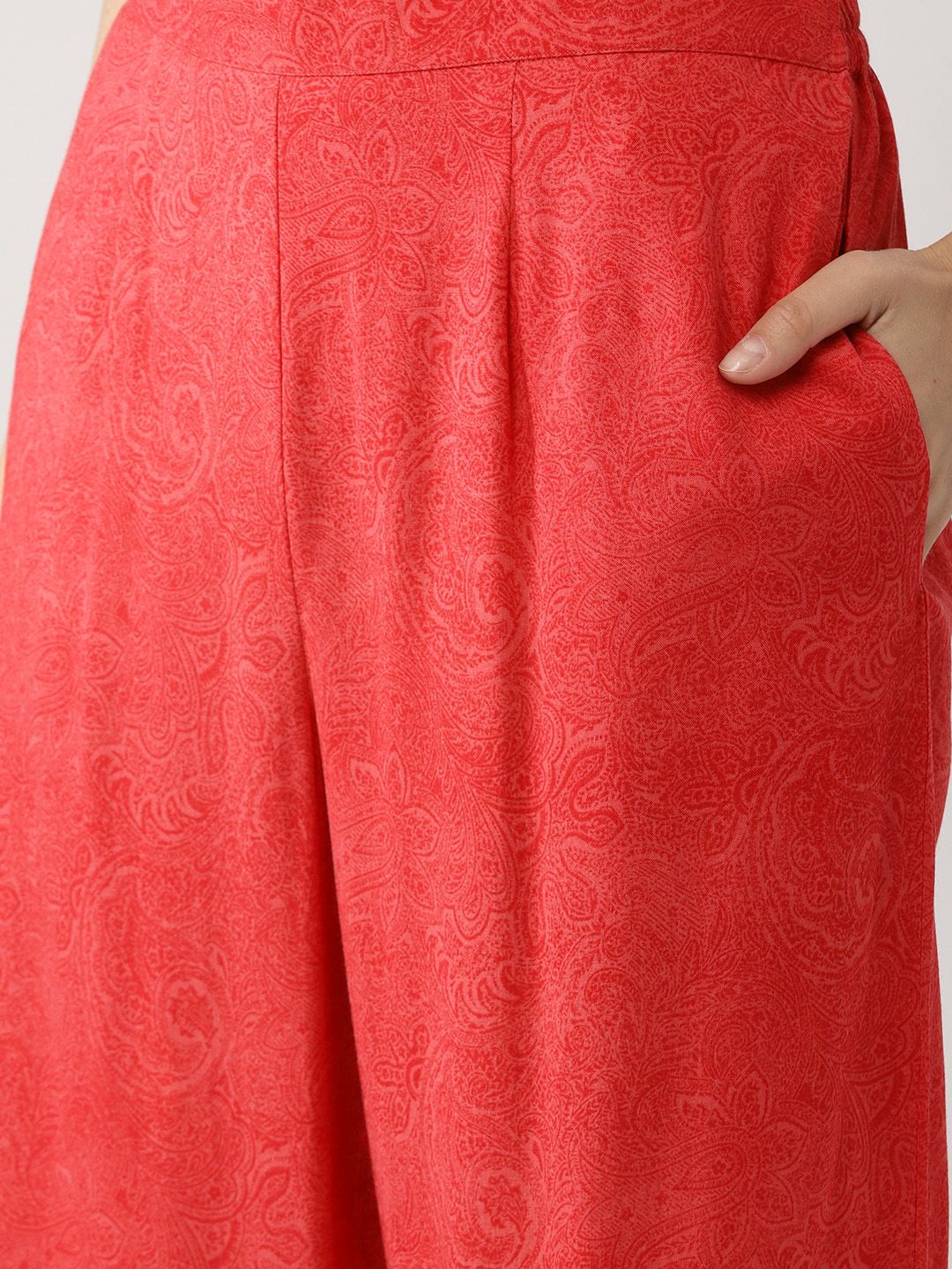 Libas Women Charcoal Grey & Coral Red Printed Kurta with Palazzos