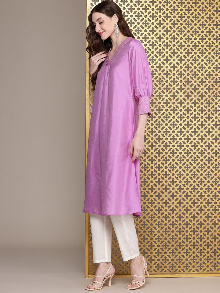 House of Pataudi V-Neck Zari Sequinned Pleated Rozana Kurta