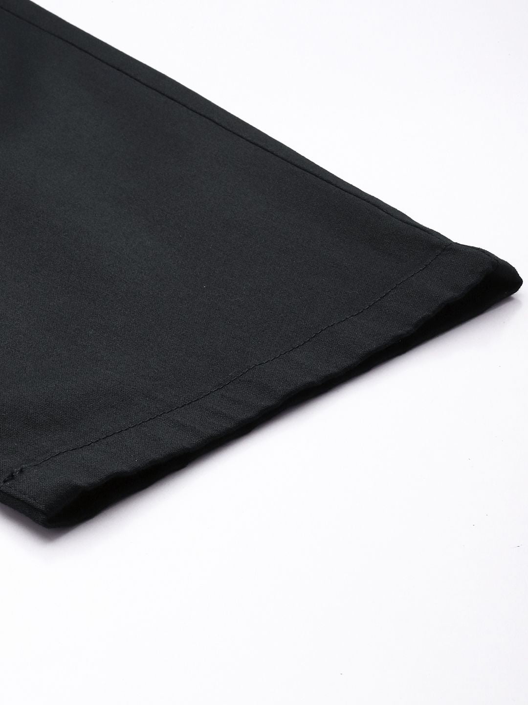 The Indian Garage Co Men Relaxed Fit Chinos Trousers