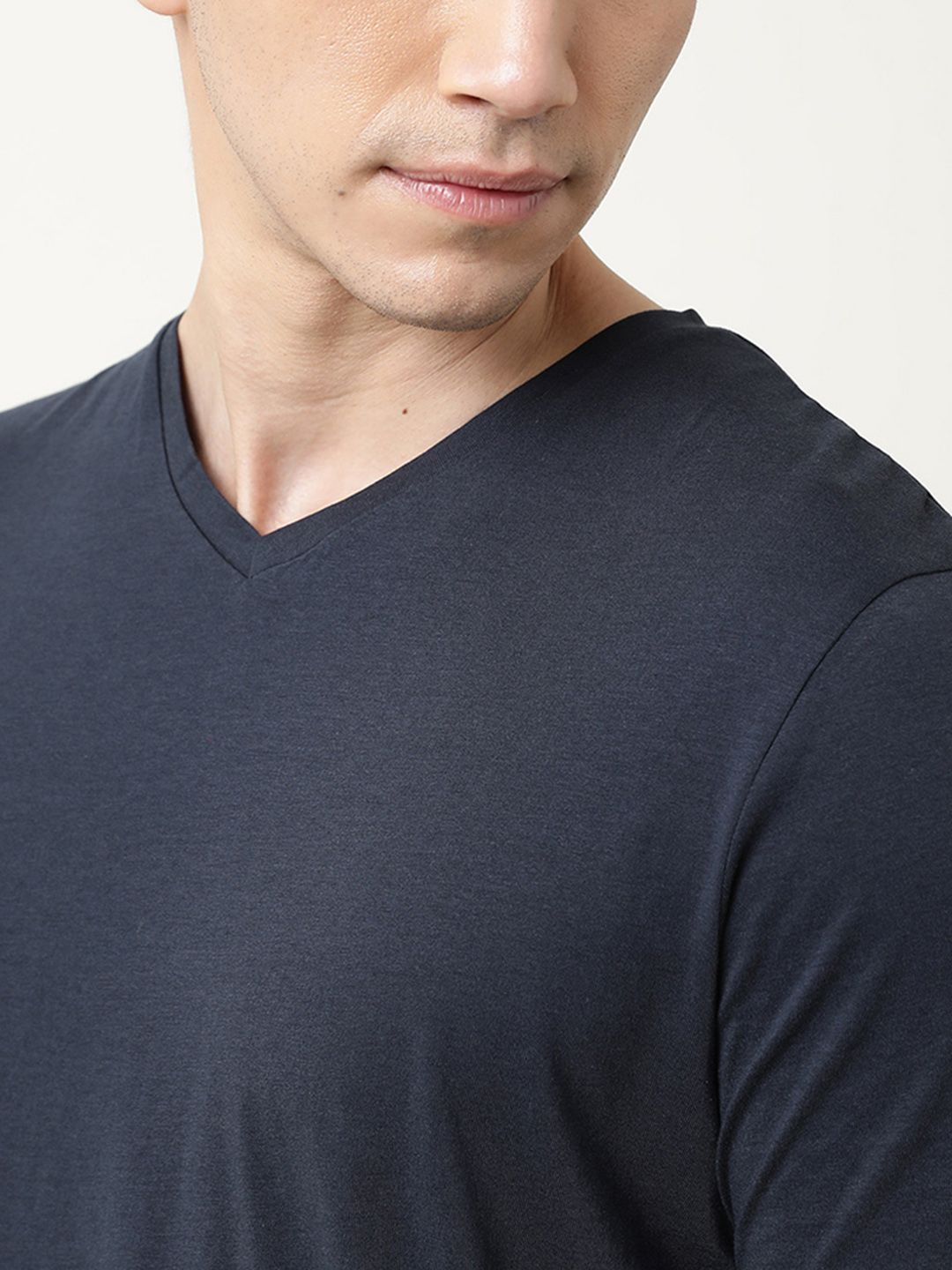 RARE RABBIT Men Entre Slim Fit T-Shirt