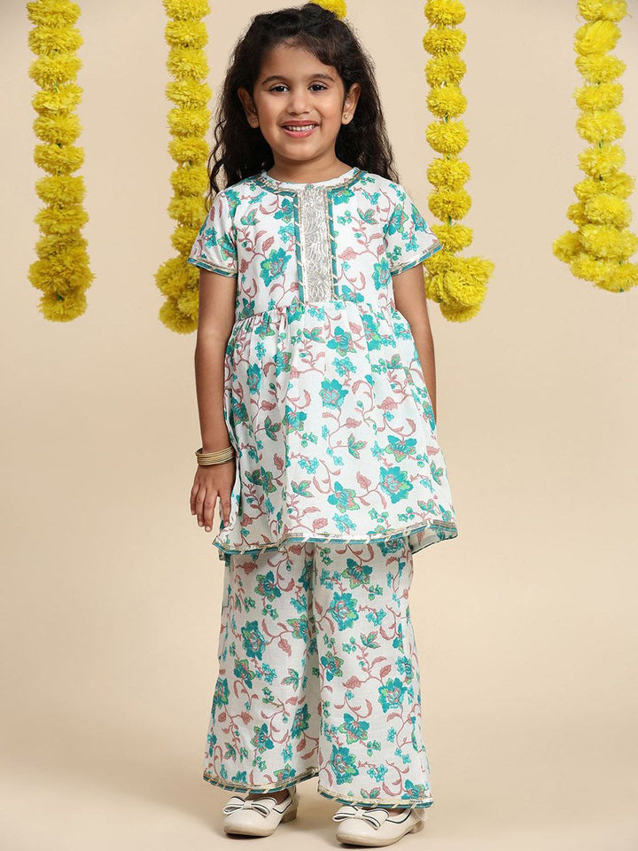 Cutiekins Girls Floral Printed Gotta Patti A-Line Kurti With Palazzos