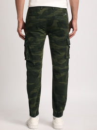 THE BEAR HOUSE Men Camouflage Printed Mid-Rise Regular Fit Cargos Trousers