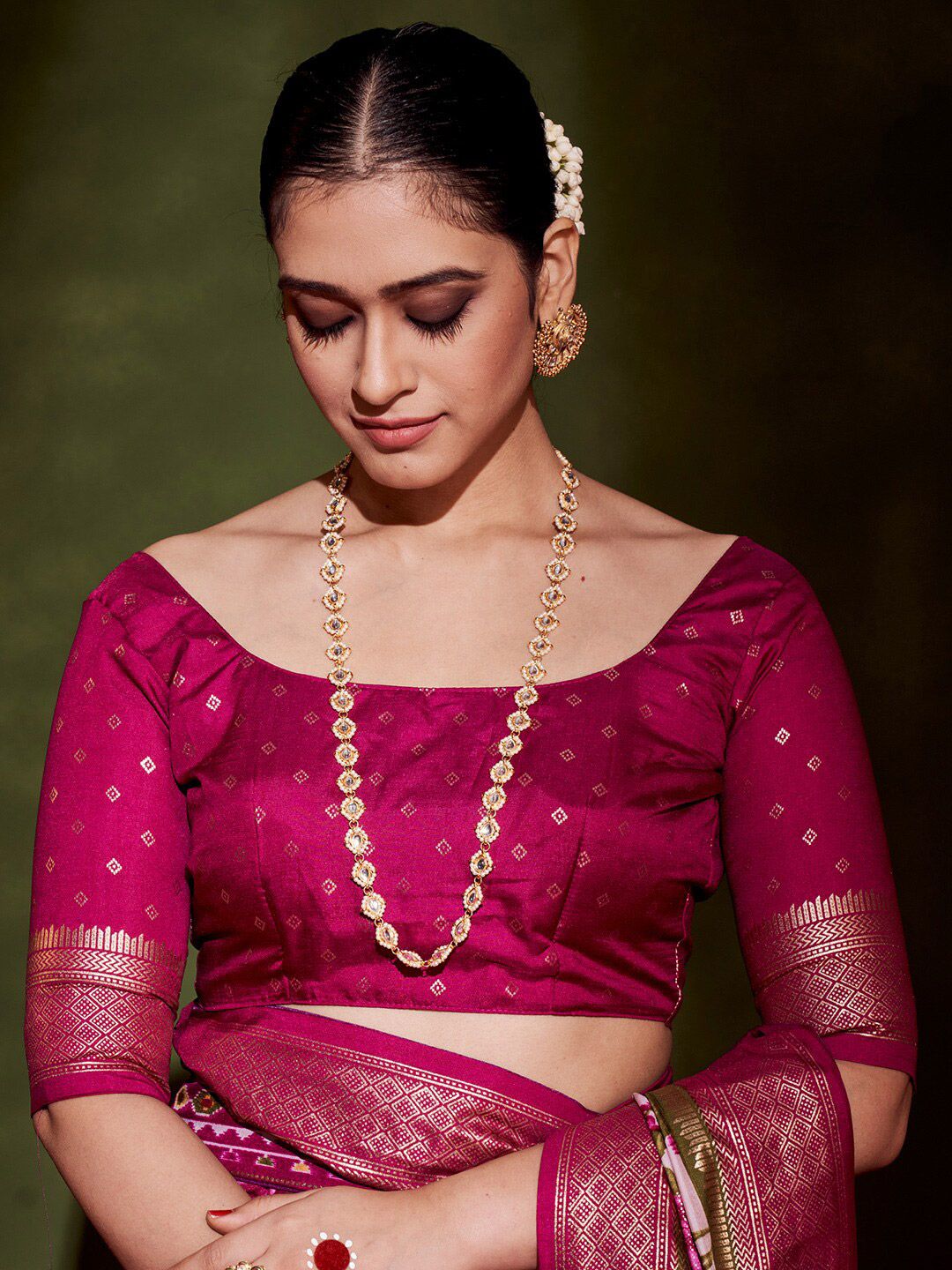 Saree mall Floral Printed Zari Bagh Sarees