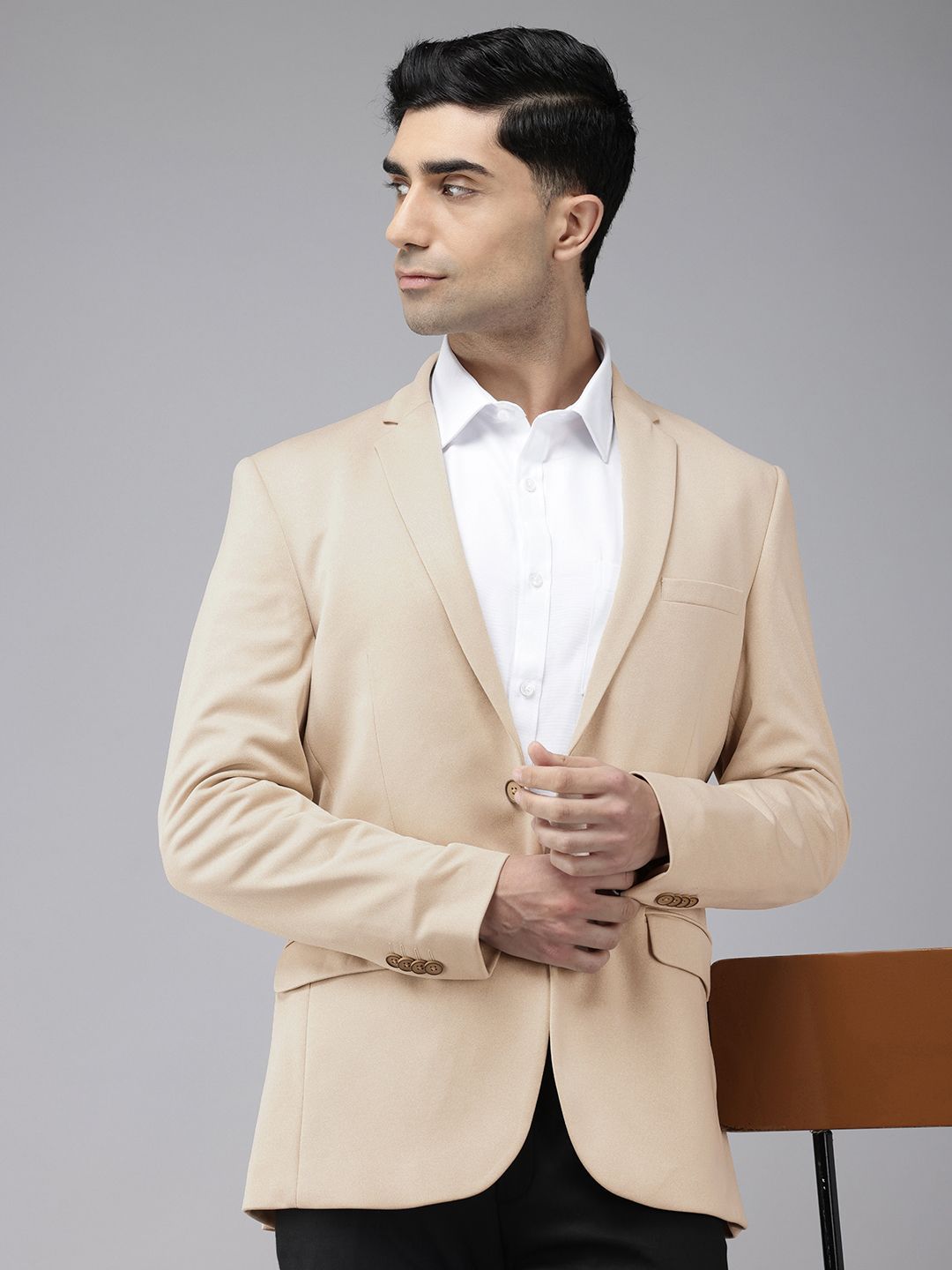 Park Avenue Single-Breasted Notched Lapel Active Fit Formal Blazer