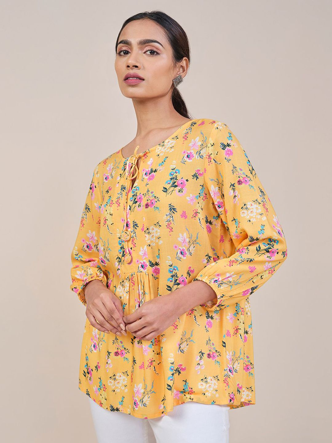 Global Desi Women Floral Printed Top
