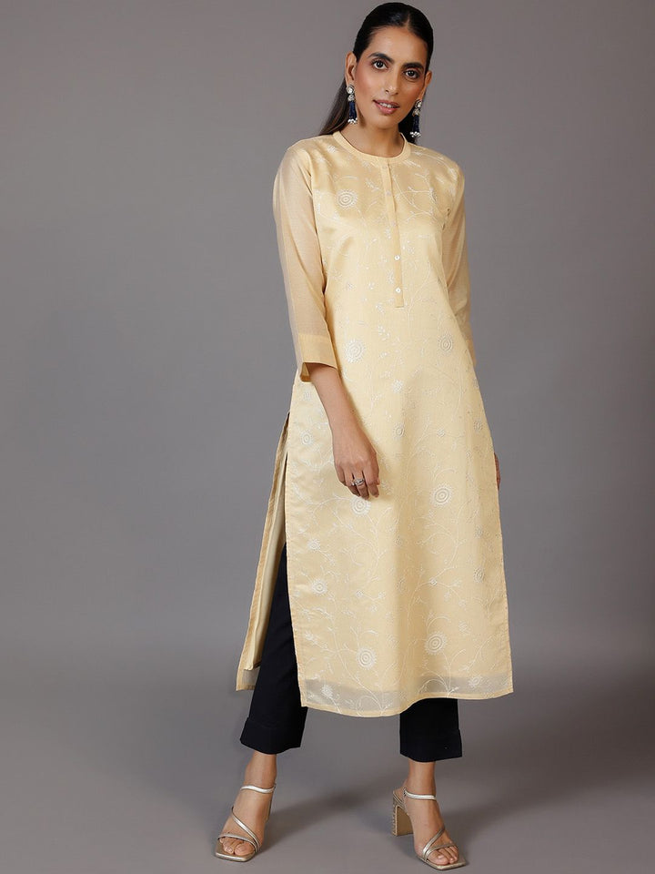Libas Ethnic Motifs Embroidered Thread Work Kurta