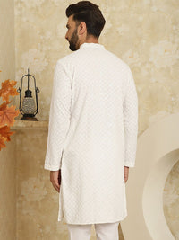 SOJANYA Geometric Embroidered Pure Cotton Mandarin Collar Straight Kurta