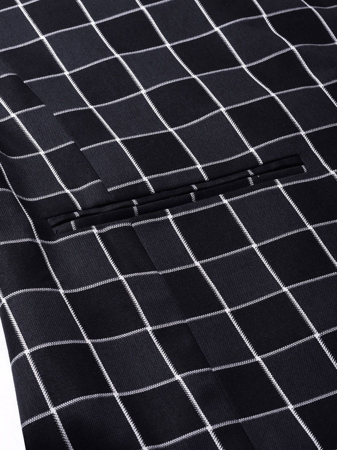 MANQ Men Navy Blue & White Checked Slim Fit Single Breasted Party Blazer