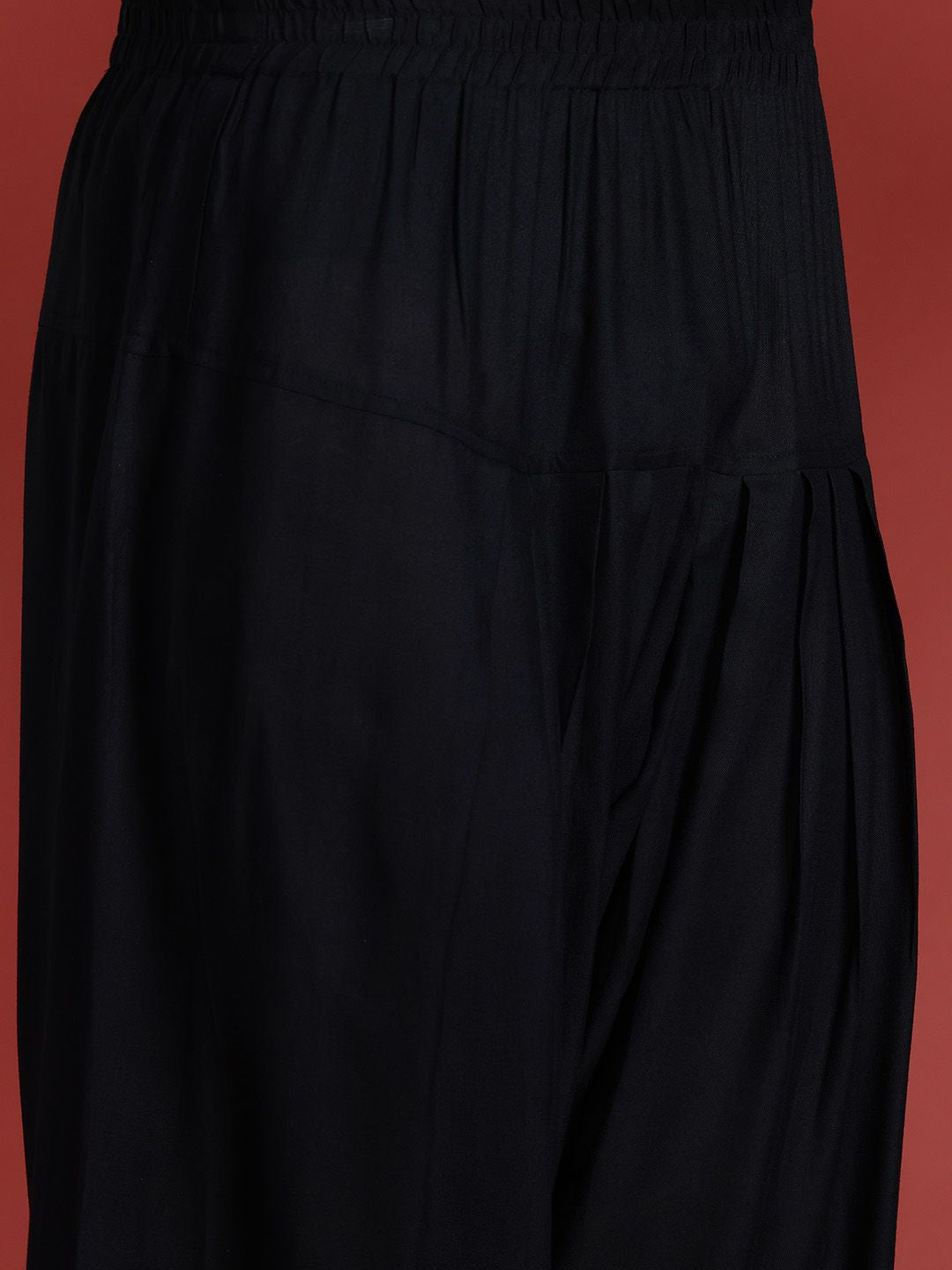 Anouk Printed Regular Thread Work Kurta with Salwar