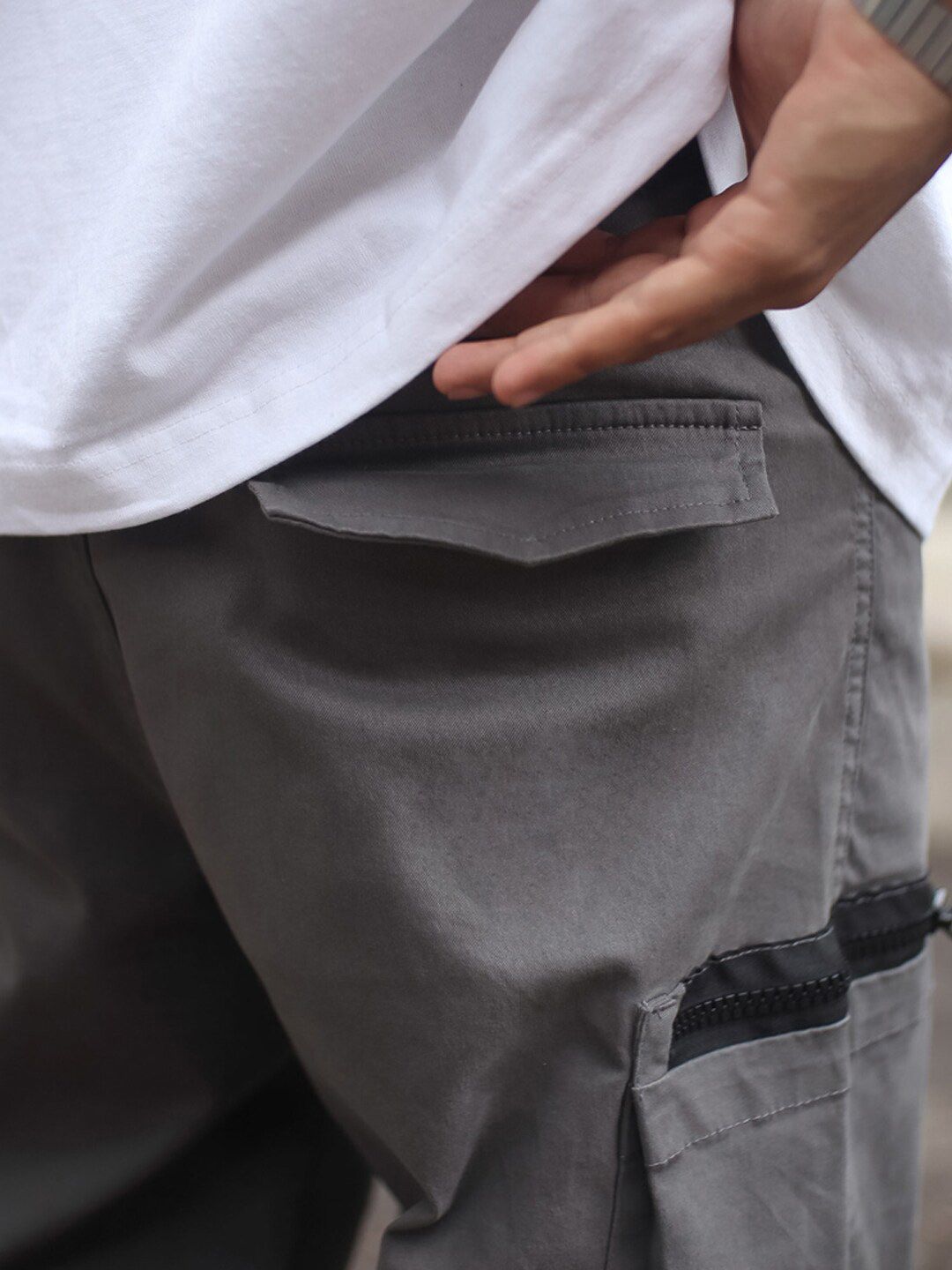 Powerlook Men Loose Fit Cotton Cargo Trousers