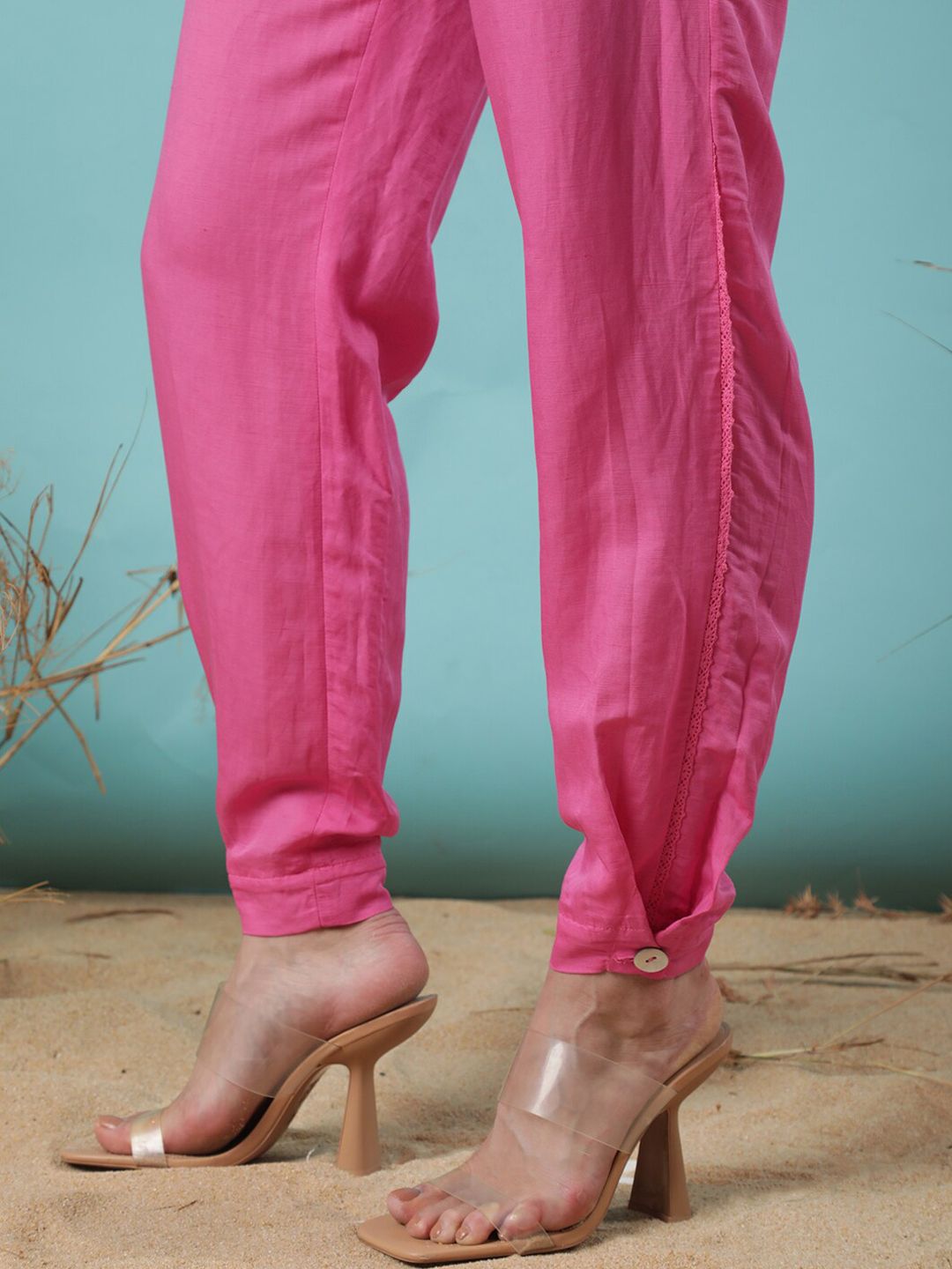 RAREISM Women Slim Fit Pleated Joggers