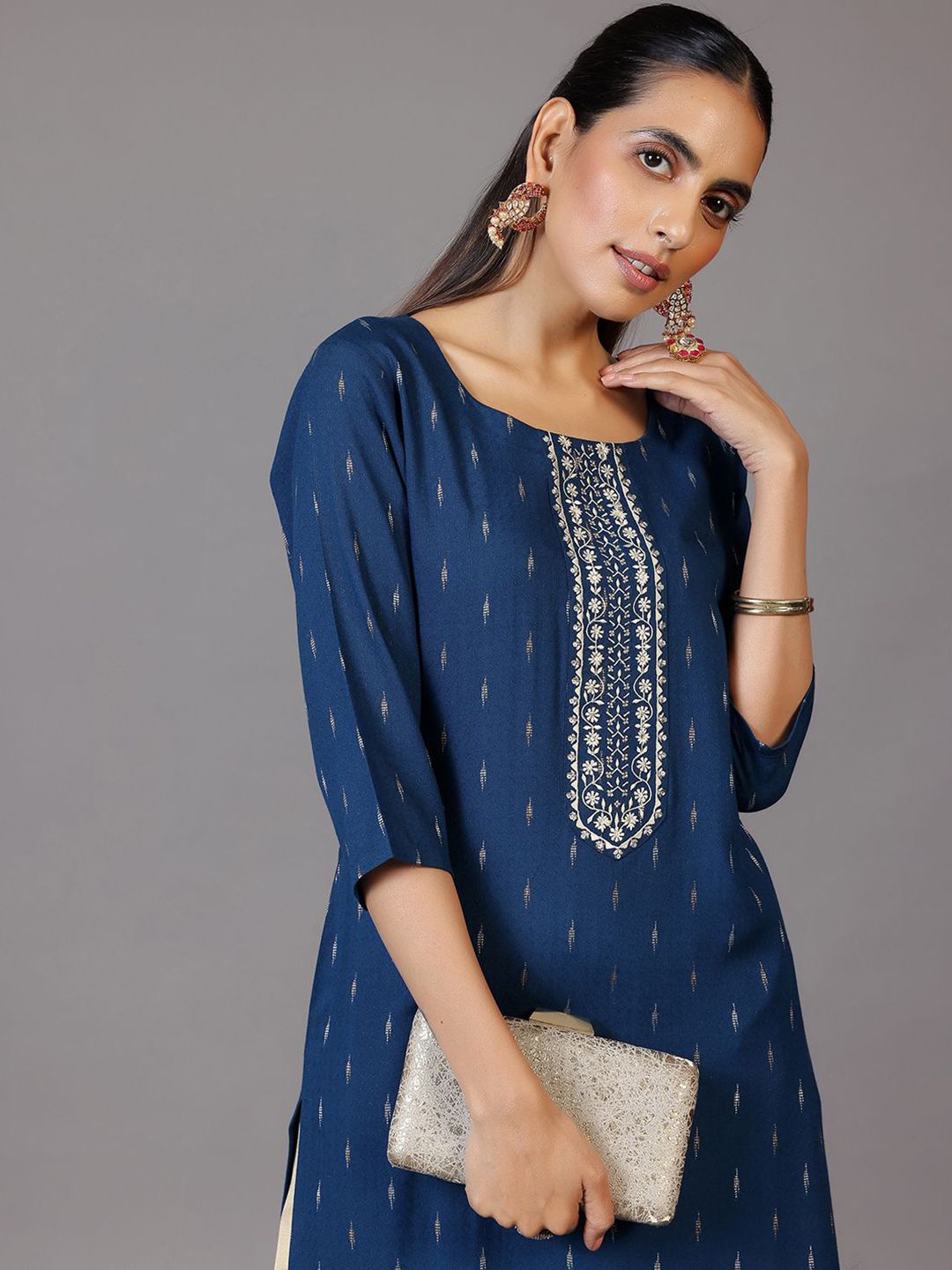 Libas Women Yoke Design Thread Work Dobby Kurta