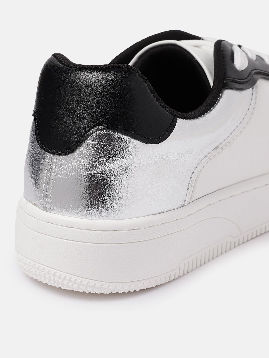 DressBerry Women Colourblocked Sneakers