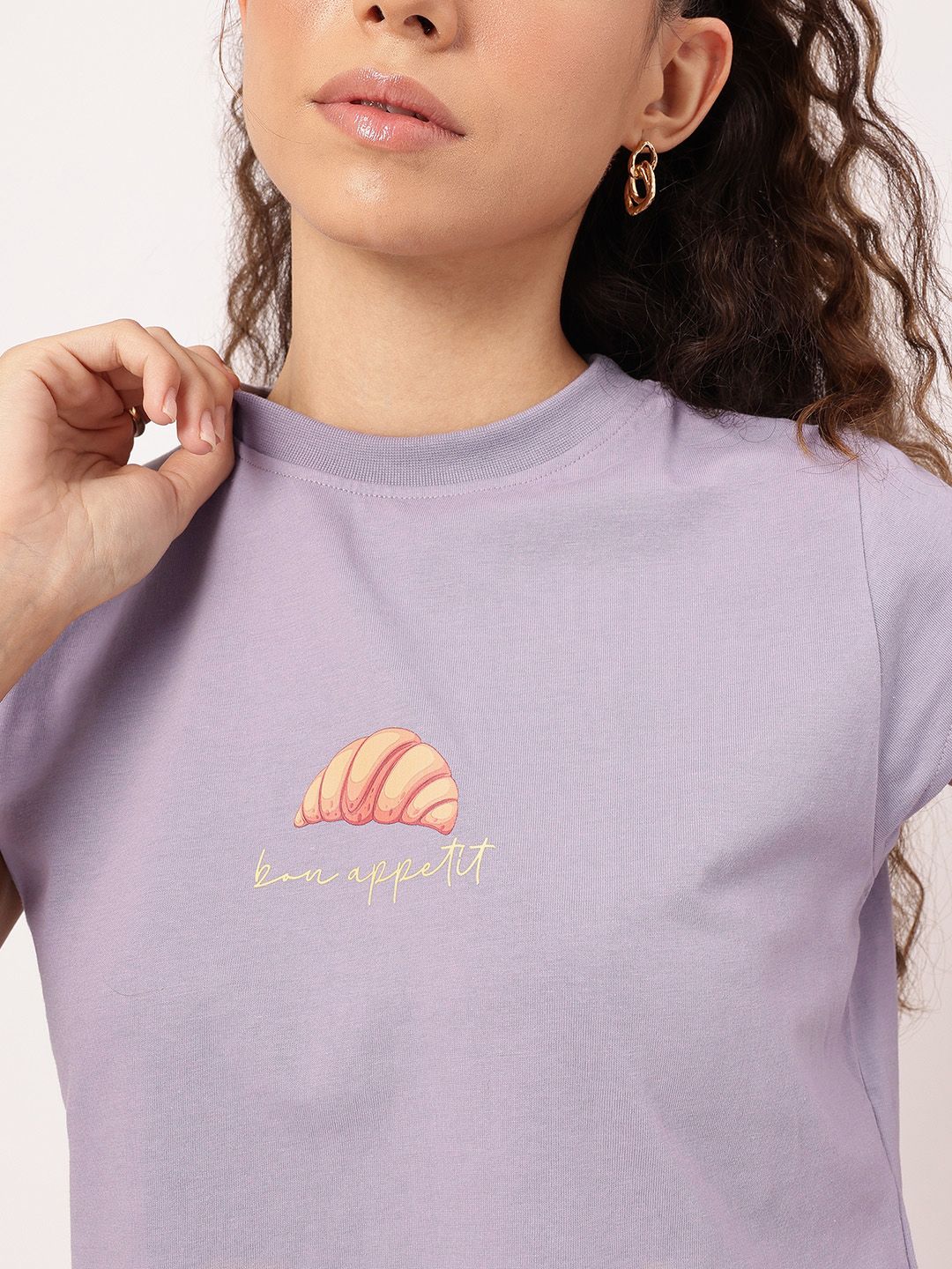 DressBerry Sweet Buns Cap Sleeves Crop Tee