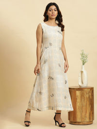 W White Floral Print Maxi Dress