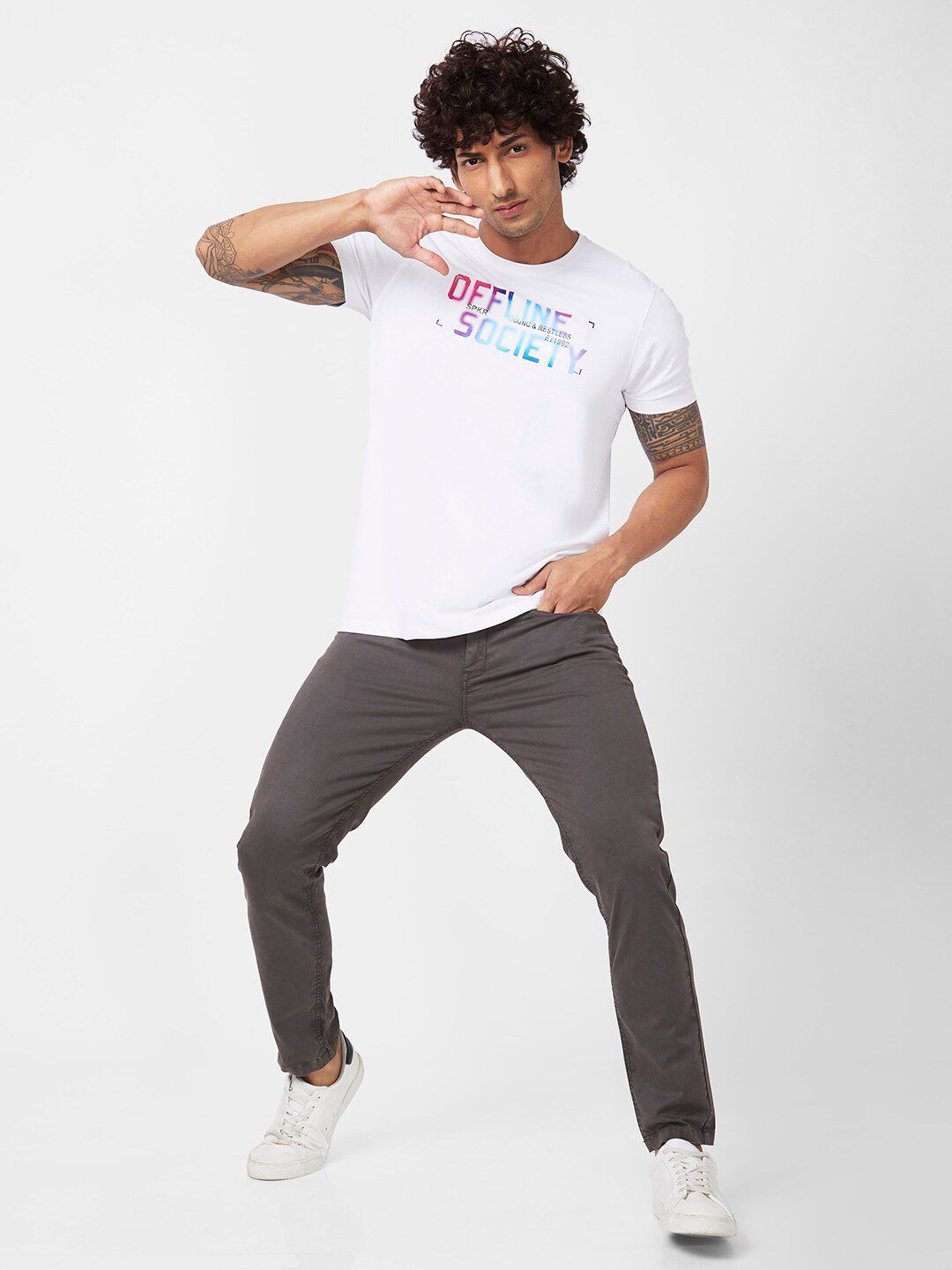 SPYKAR Typography Printed Slim Fit T-shirt