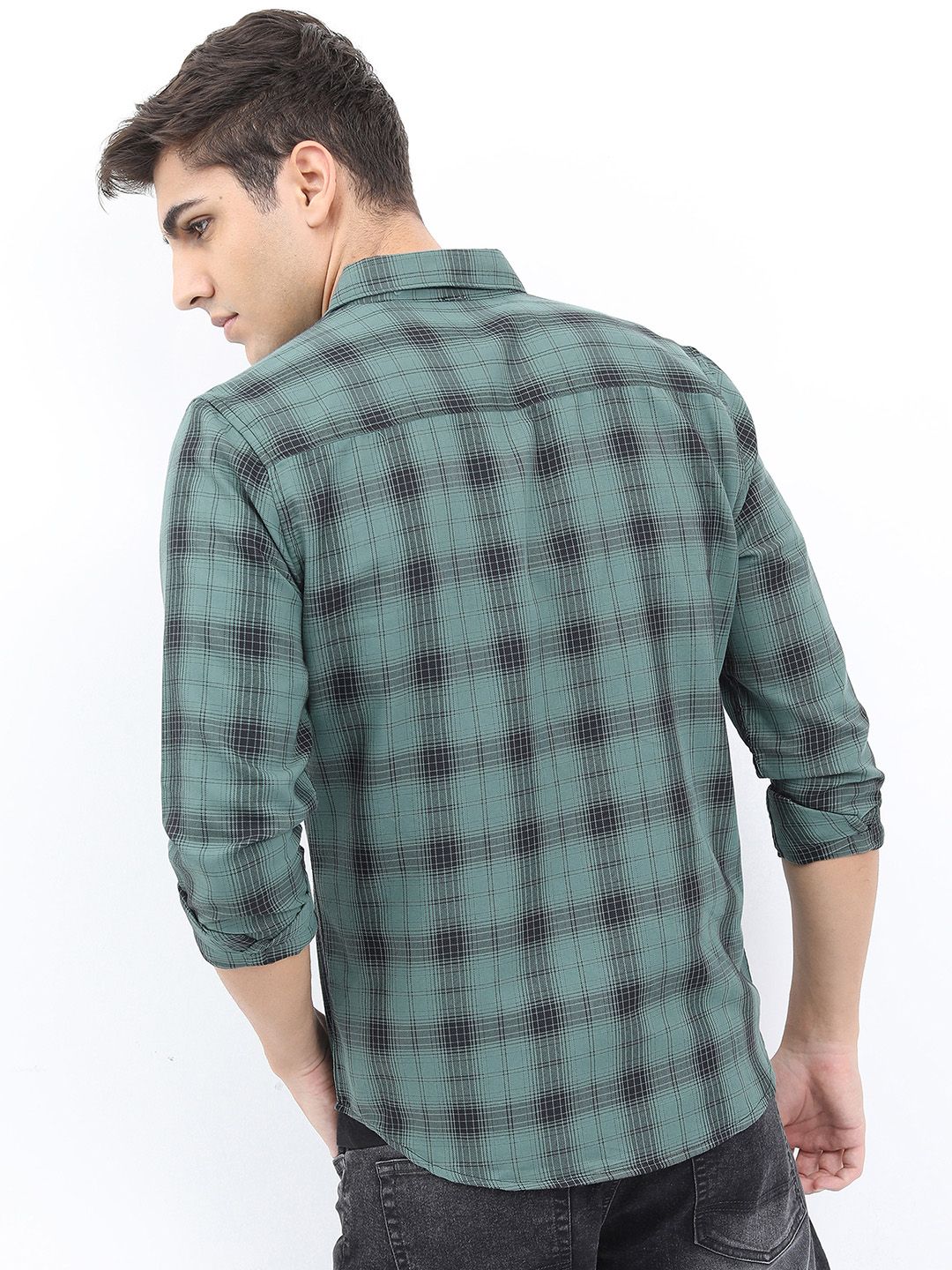 HIGHLANDER Men Slim Fit Checked Casual Shirt