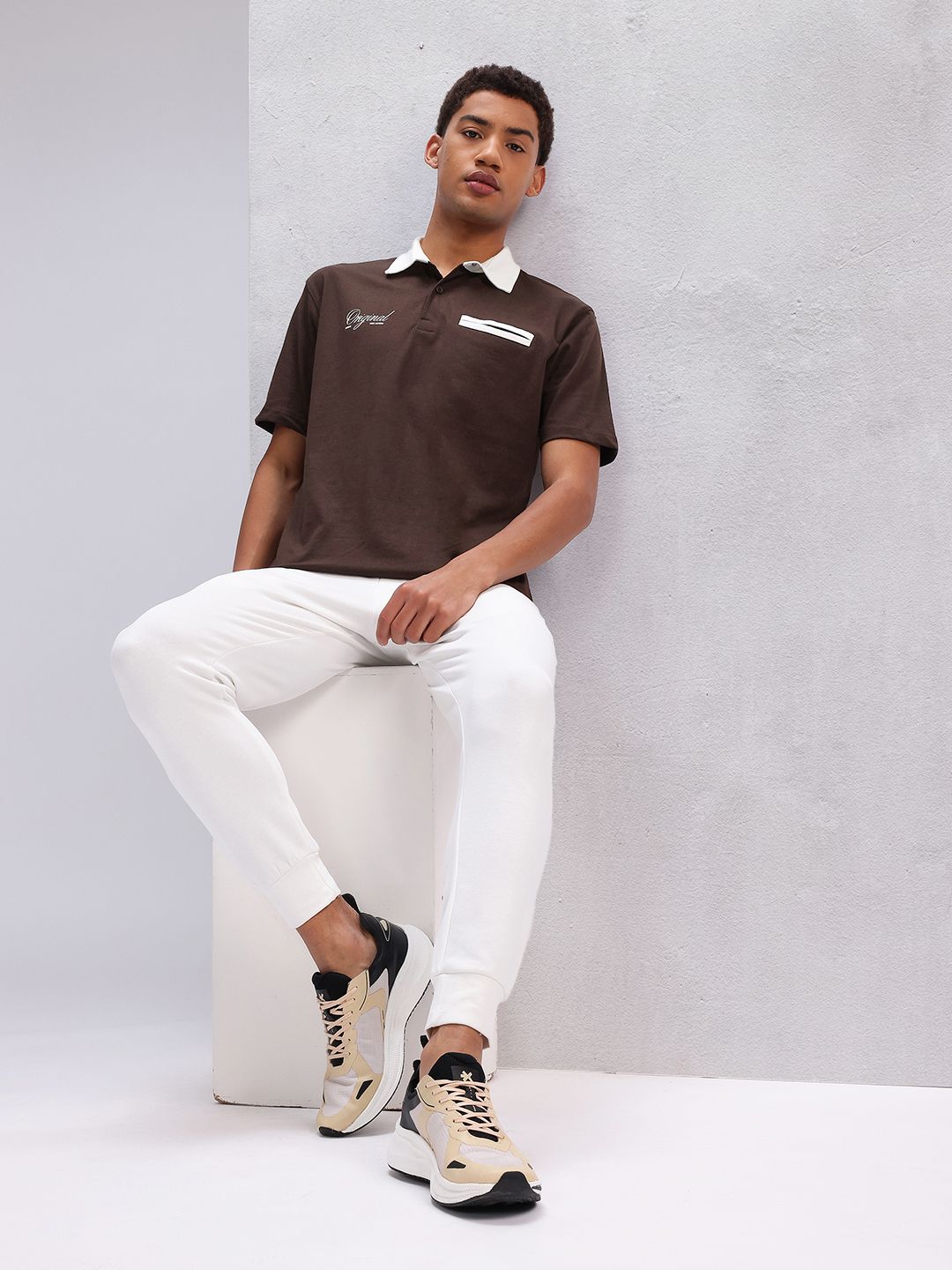 HRX by Hrithik Roshan Contrast Collar Lifestyle Polo T-shirt