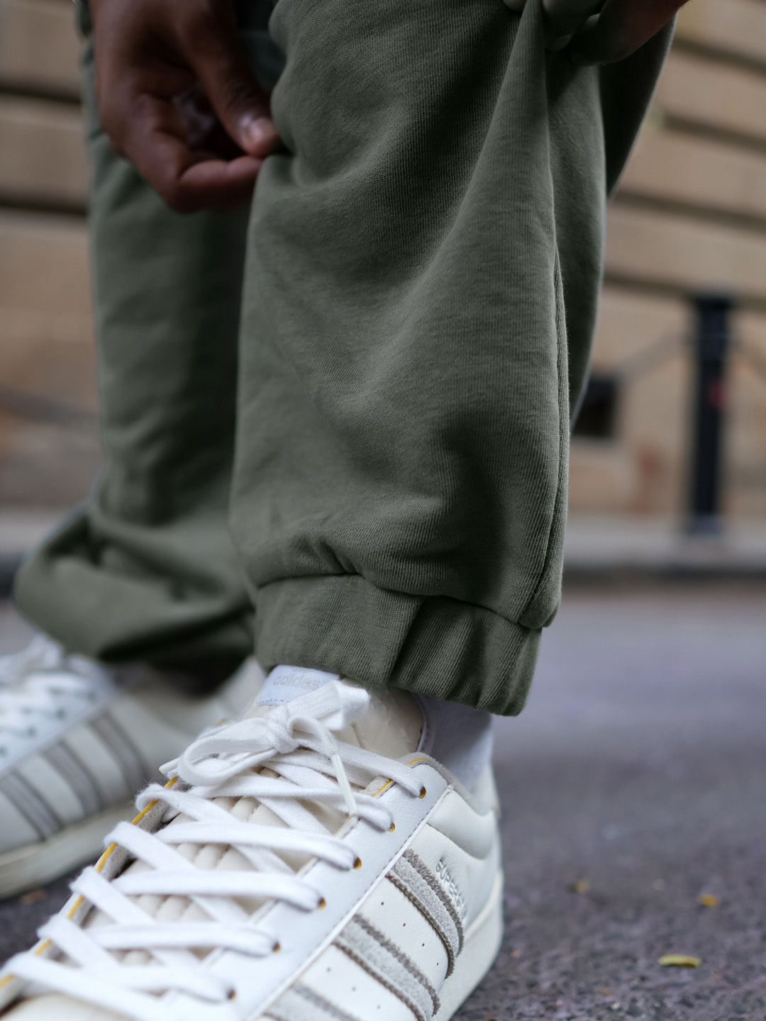 Powerlook Men Mid-Rise Cargo Track Pants