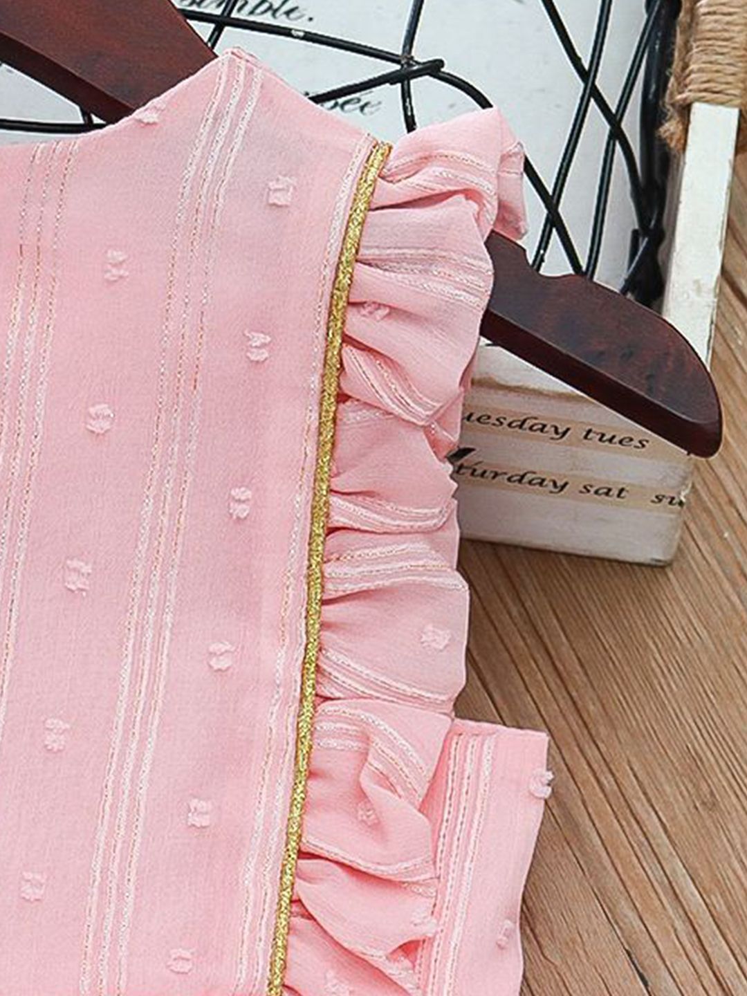 YK Girls Self Design Cotton Fit & Flare Dress