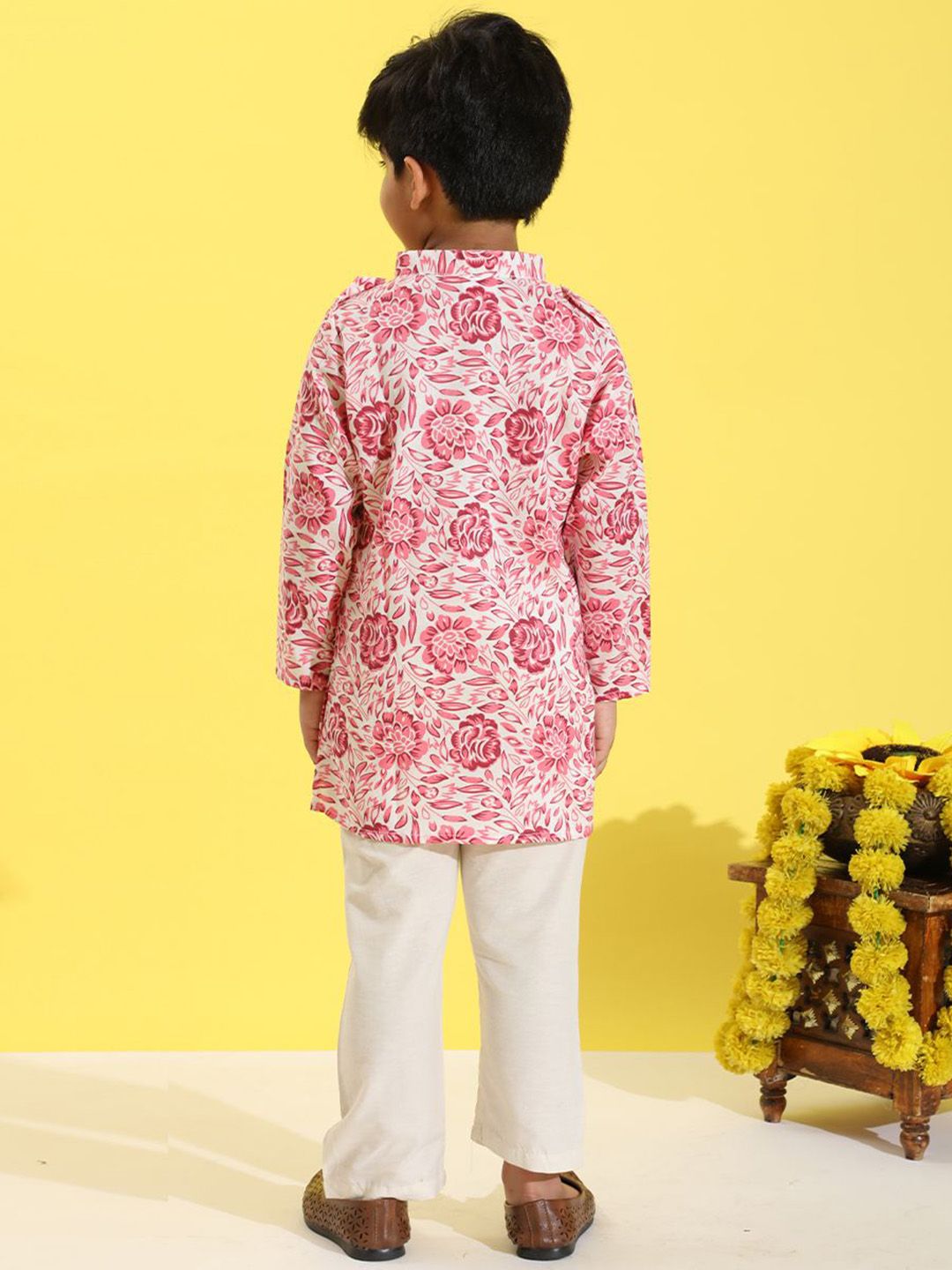 Cutiekins Boys Floral Printed Kurta with Pyjama