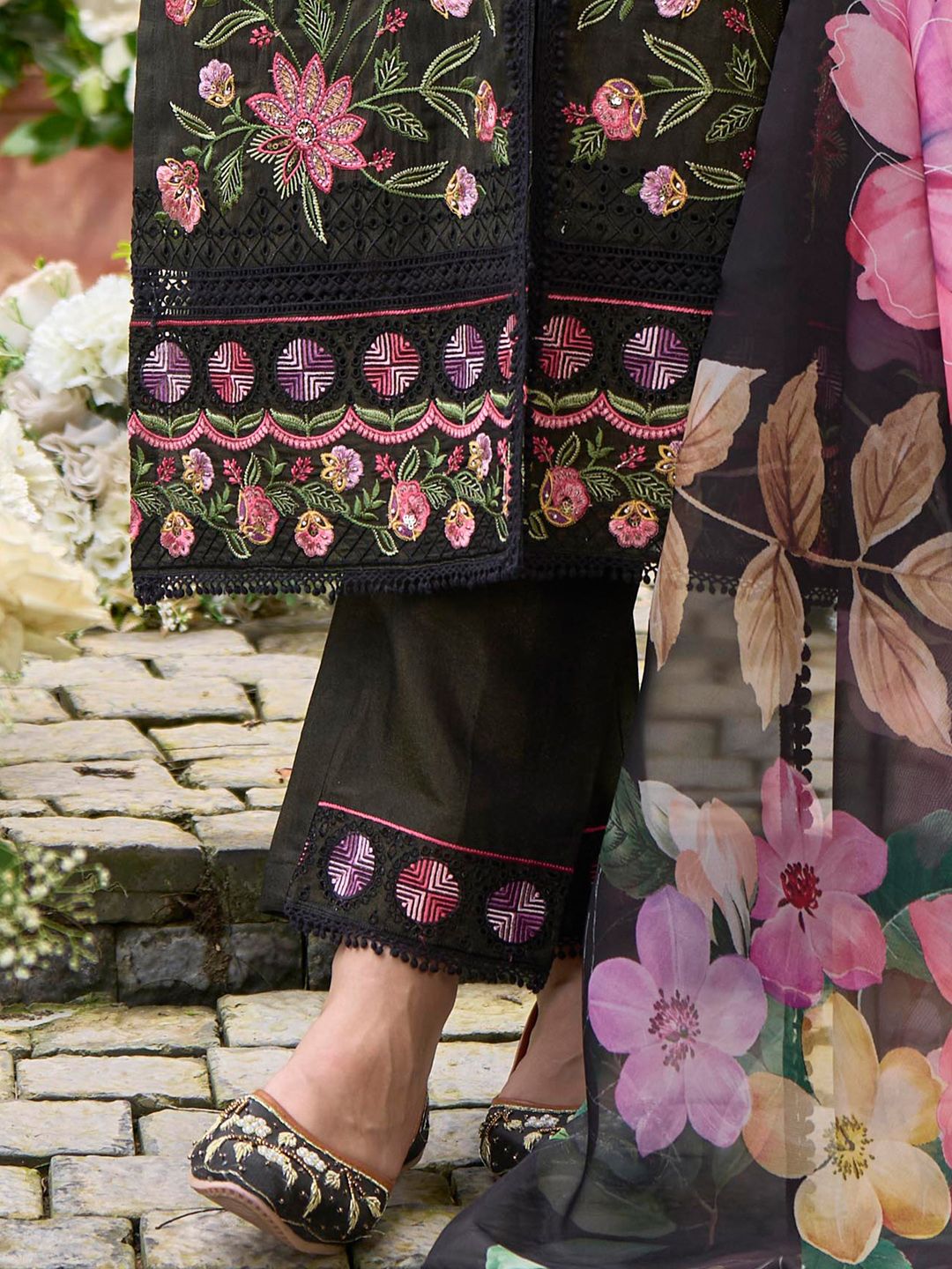 Indo Era Women Floral Embroidered Panelled Thread Work Kurta with Trousers & With Dupatta