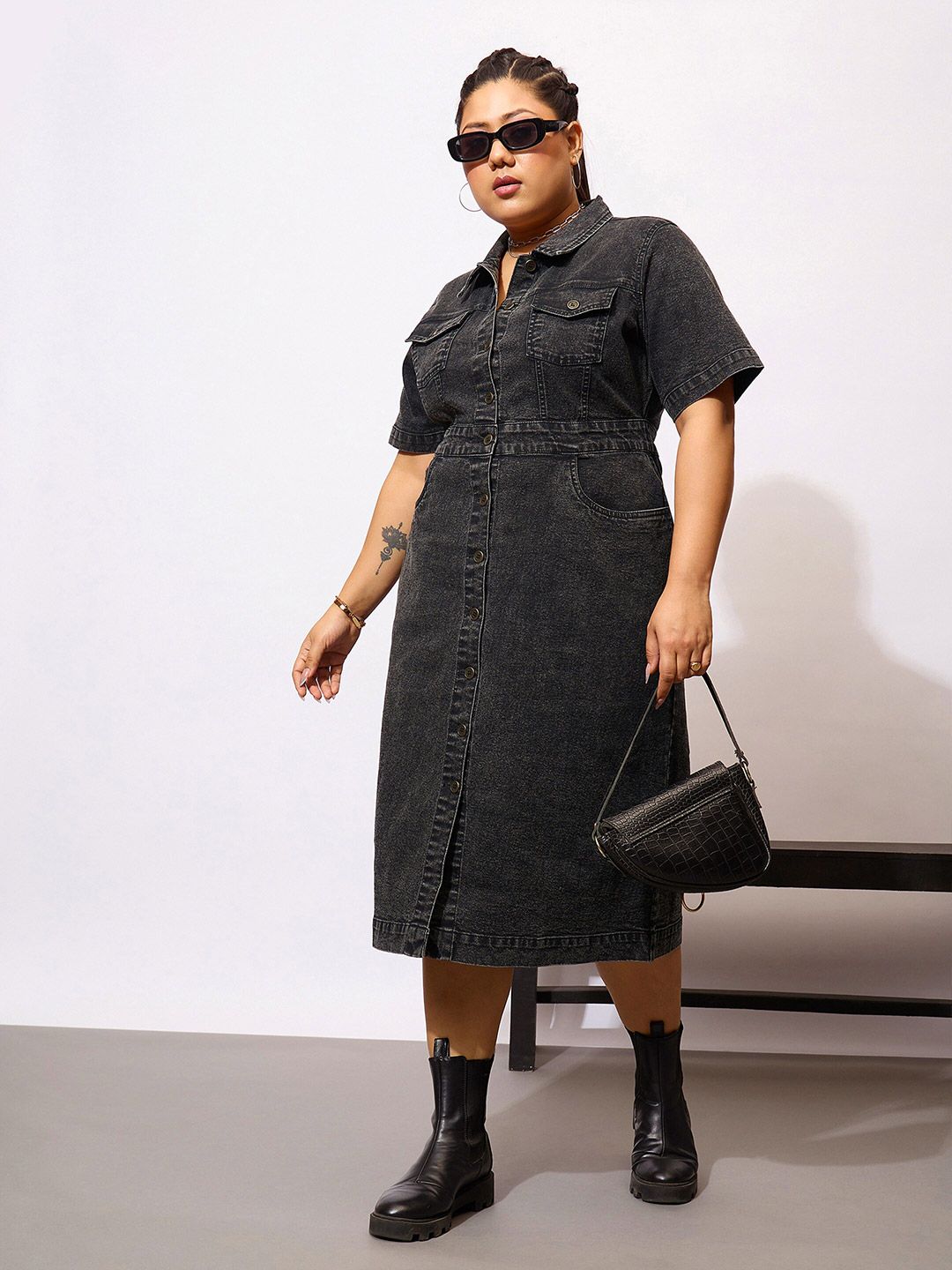 SASSAFRAS Curve Plus Size Shirt Collar Acid Wash Denim Shirt Midi Dress