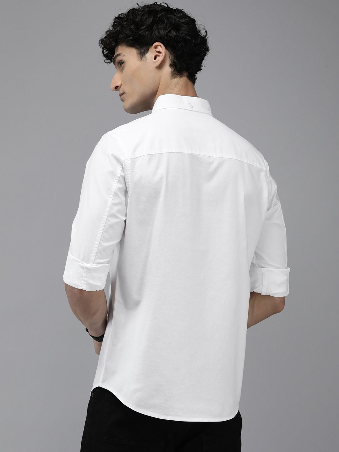 THE BEAR HOUSE Solid Slim Fit Pure Cotton Casual Shirt