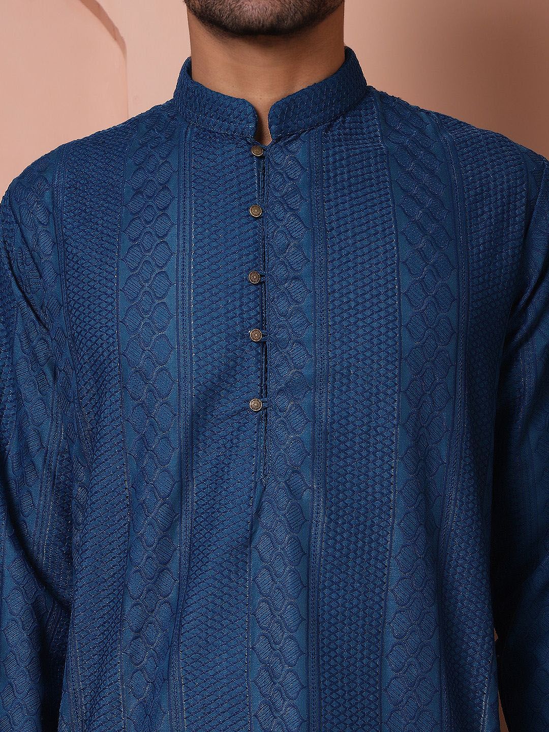 Jompers Men Embroidered Cotton Kurta