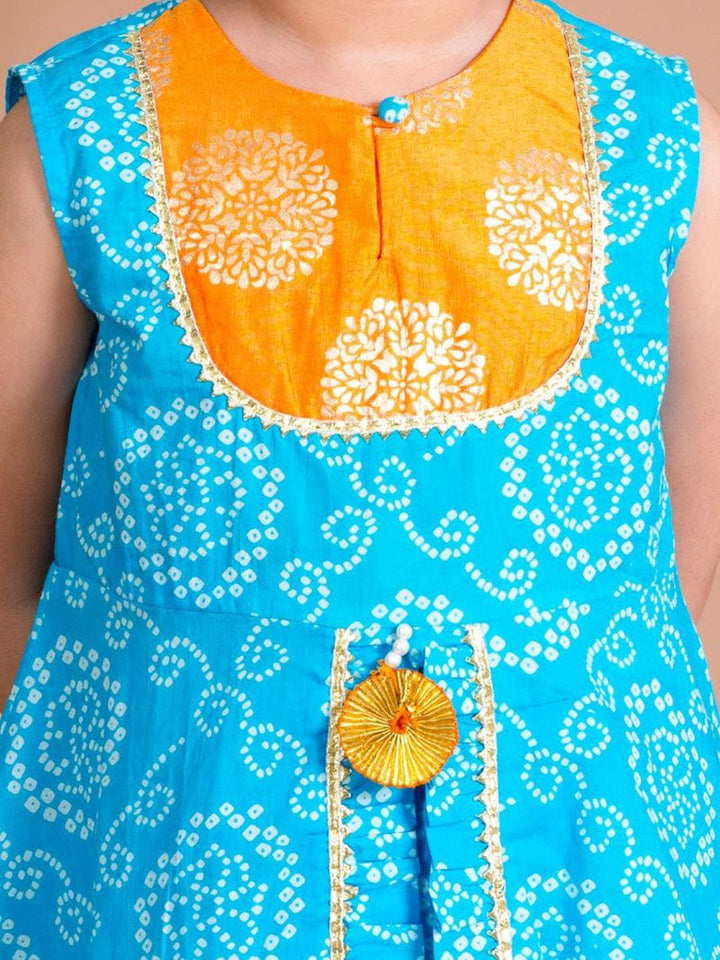 pspeaches Girls Blue Bandhani Printed Panelled Gotta Patti Pure Cotton Kurti with Sharara & With Dupatta
