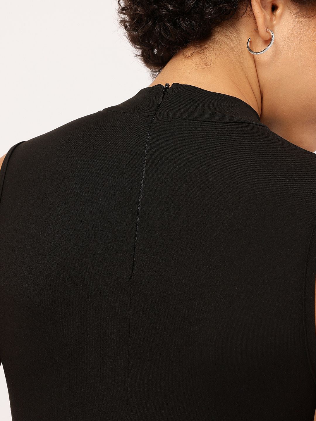 DressBerry Sleek Bold Athleisure Playsuit