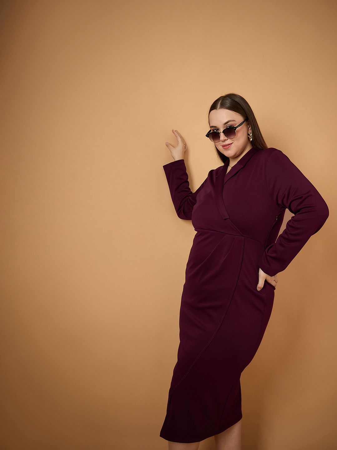 SASSAFRAS Curve Scuba Bodycon Midi Dress