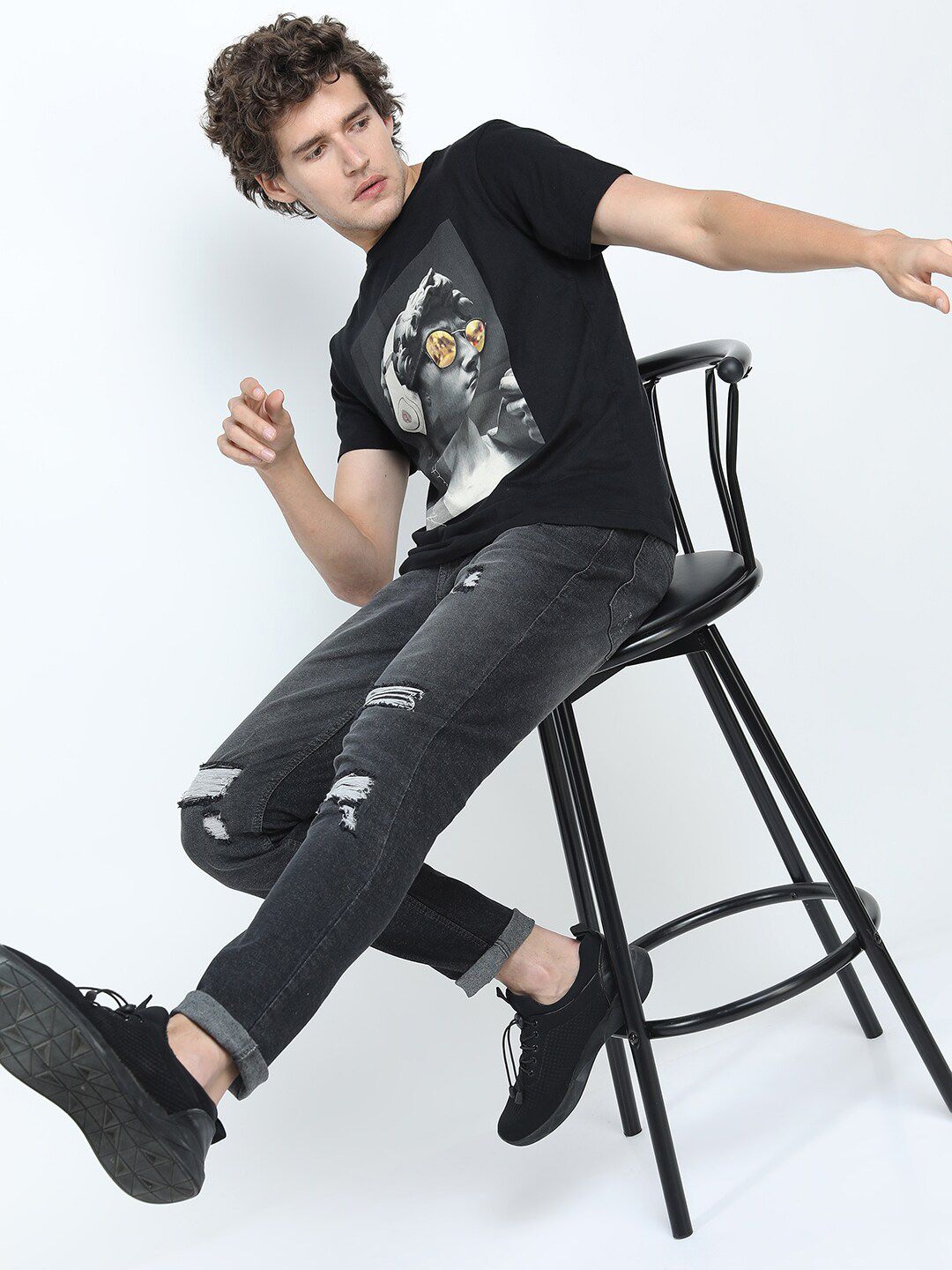 HIGHLANDER Men Charcoal Slim Fit Highly Distressed Stretchable Jeans