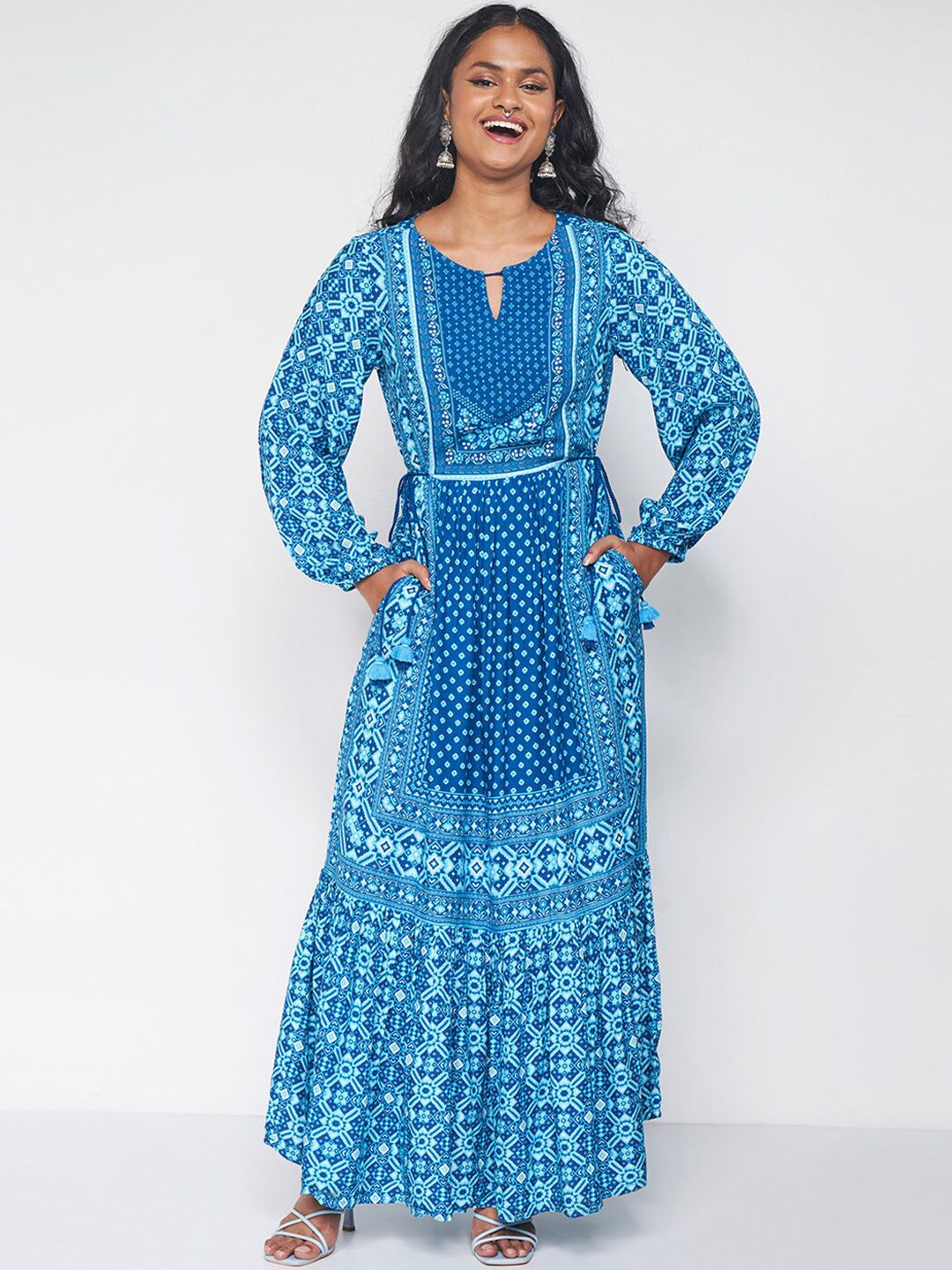 Global Desi Ethnic Motifs Printed Keyhole Neck Maxi Ethnic Dress