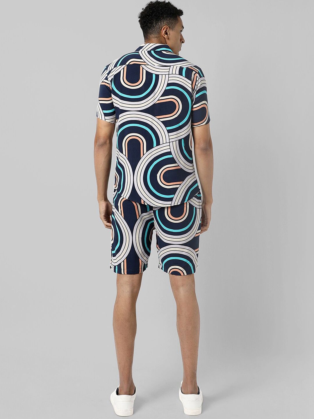 Campus Sutra Abstract Printed Regular Fit Co-Ords