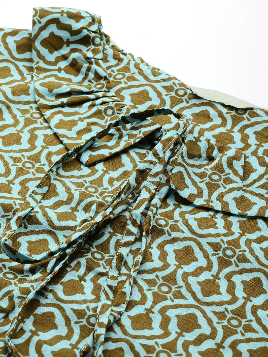 DressBerry Printed Peter Pan Collar Cotton Top