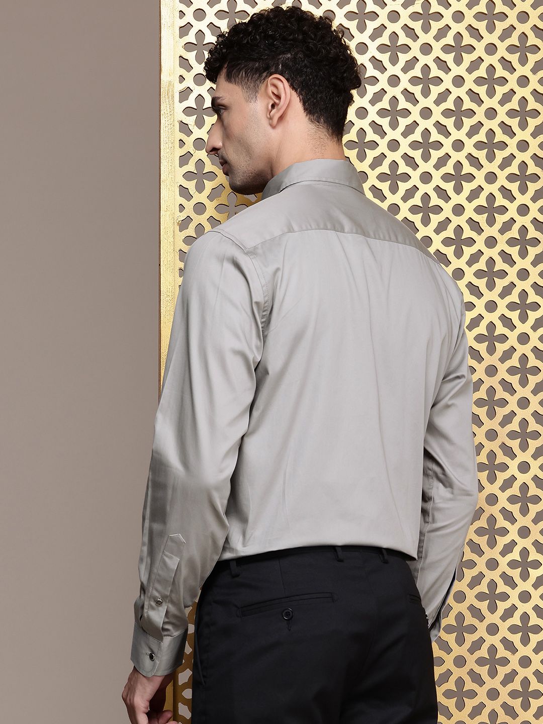 House of Pataudi Opaque Pure Cotton Party Shirt