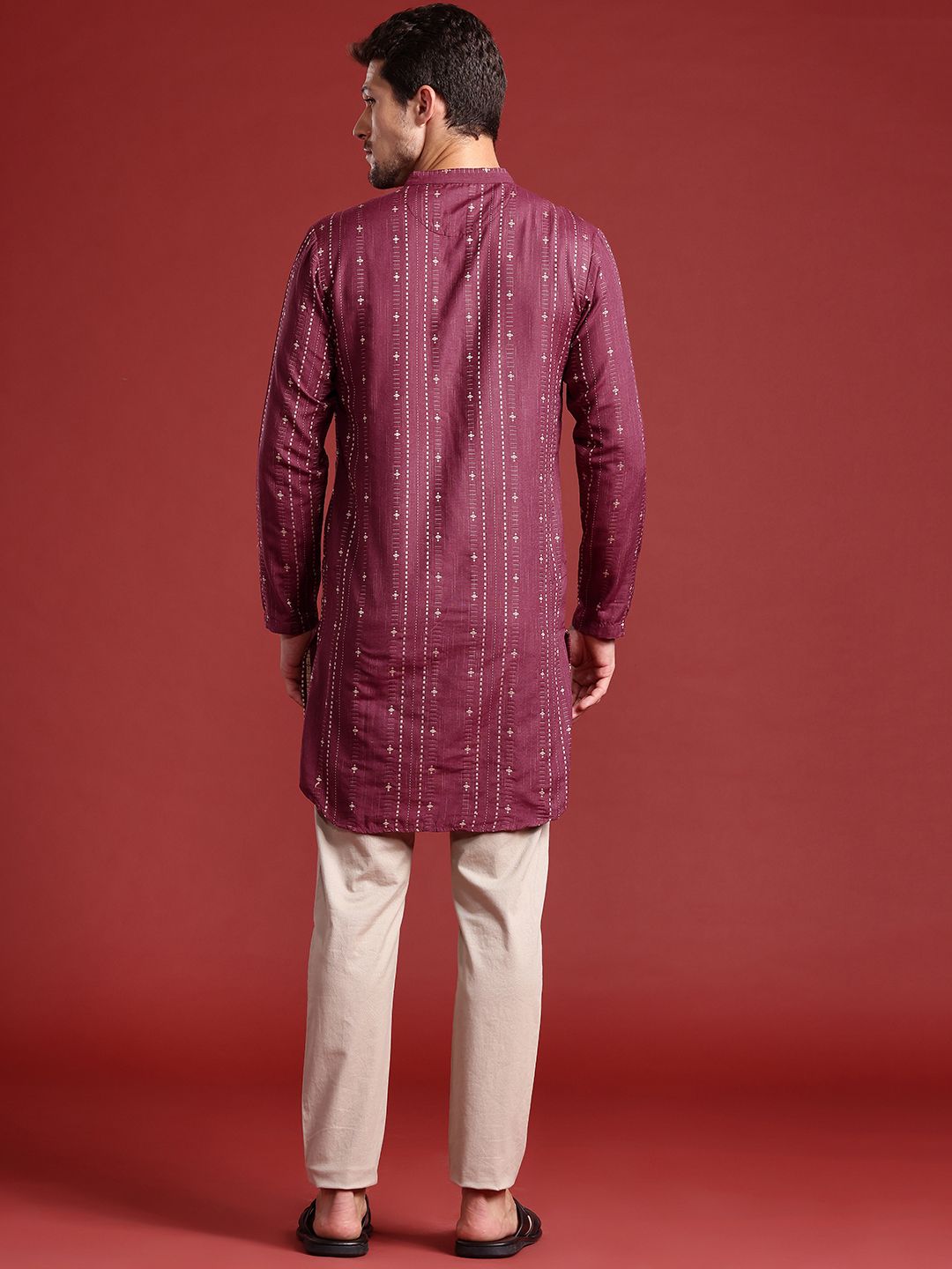 Anouk Woven Design Straight Kurta