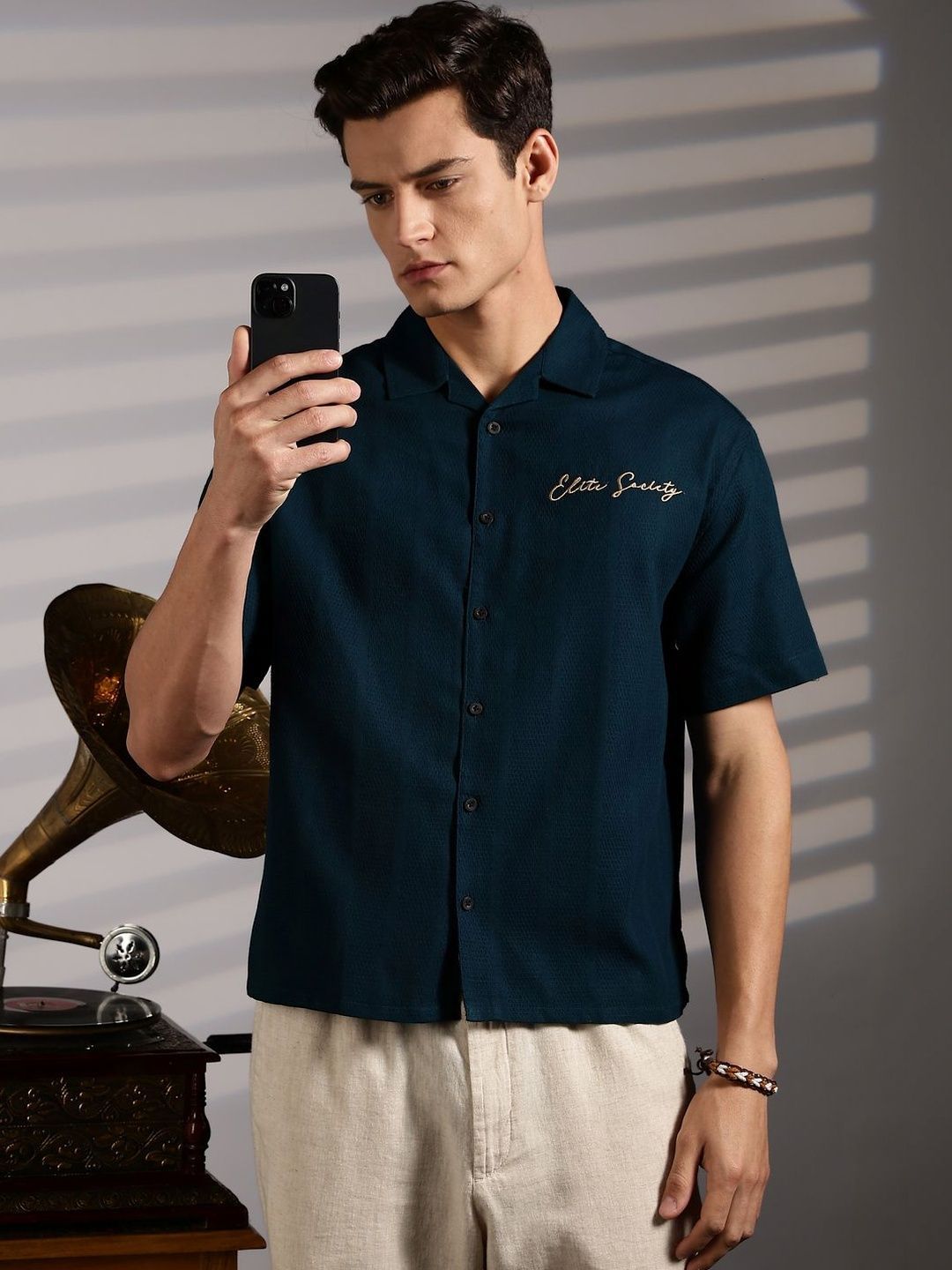 Baju Katun Kolar Cuban Eszett Elite Society Overized Boxy Fit