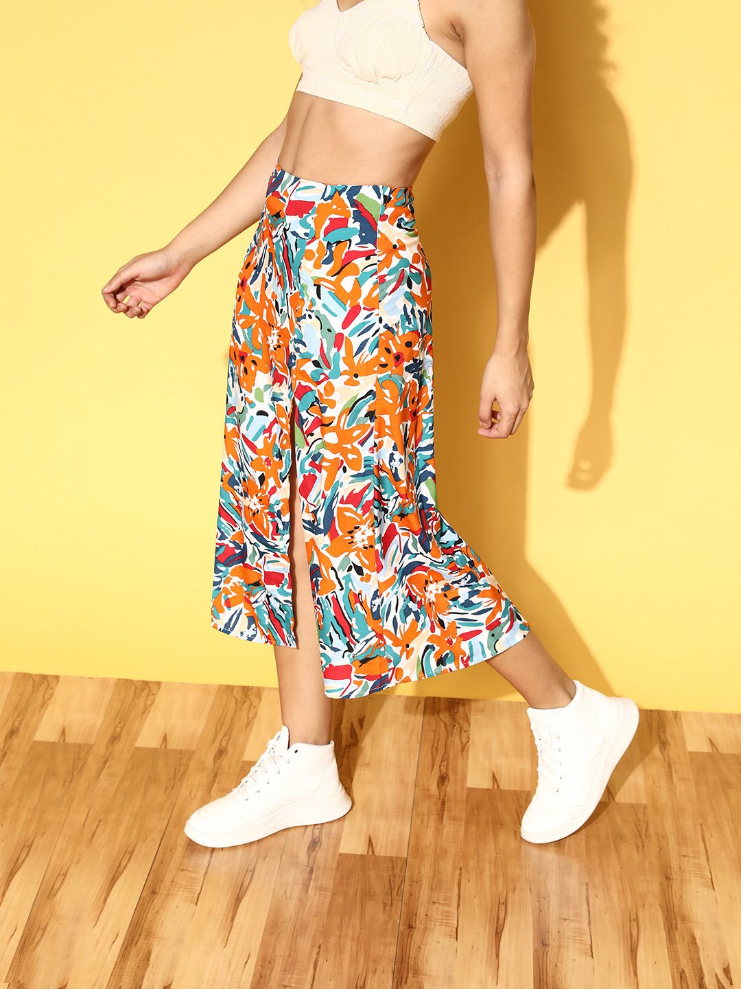 Berrylush White Abstract Peekaboo Bottom Skirt