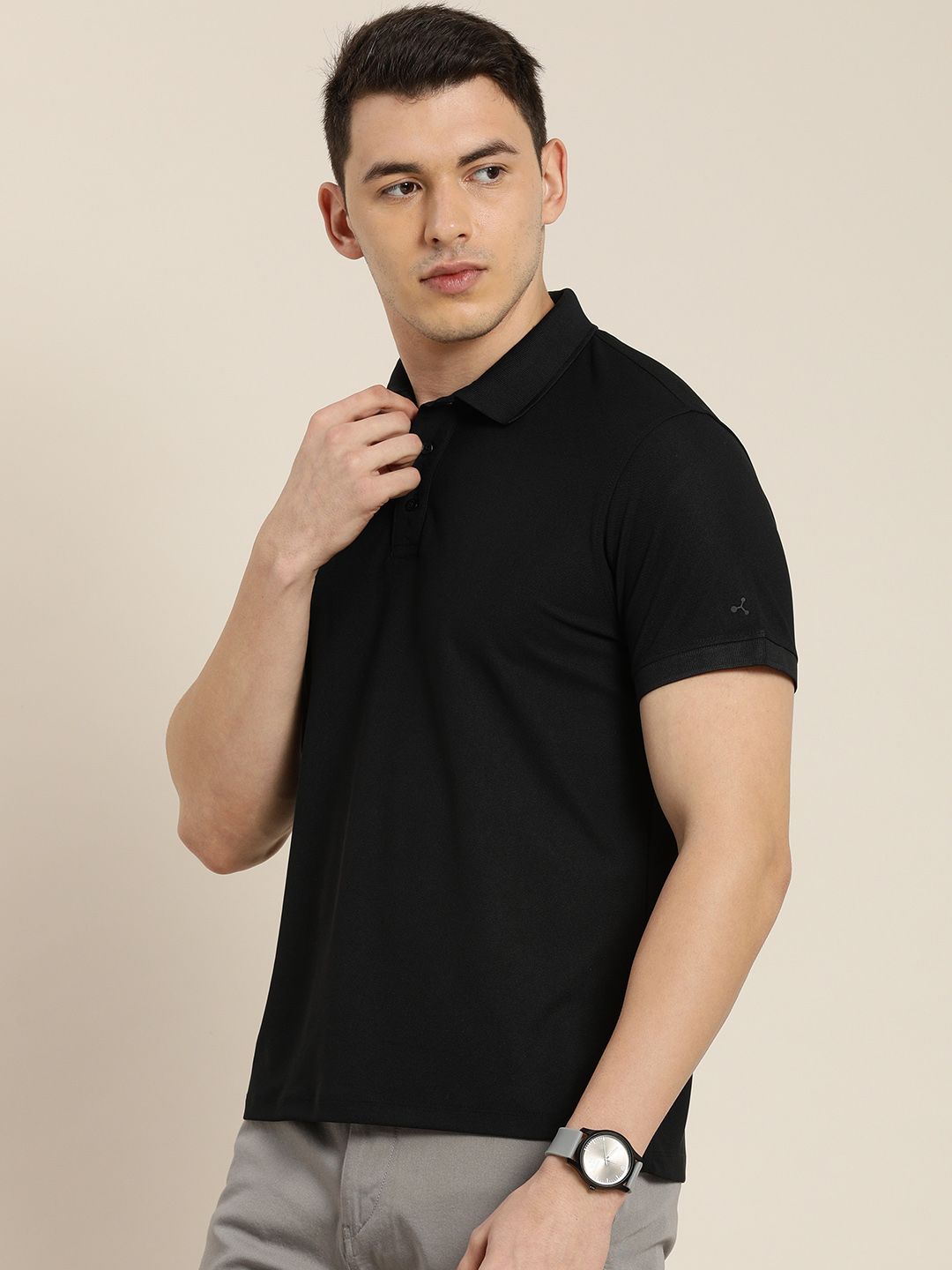 ether Men Black Solid Moisture-Wicking Antimicrobial Polo