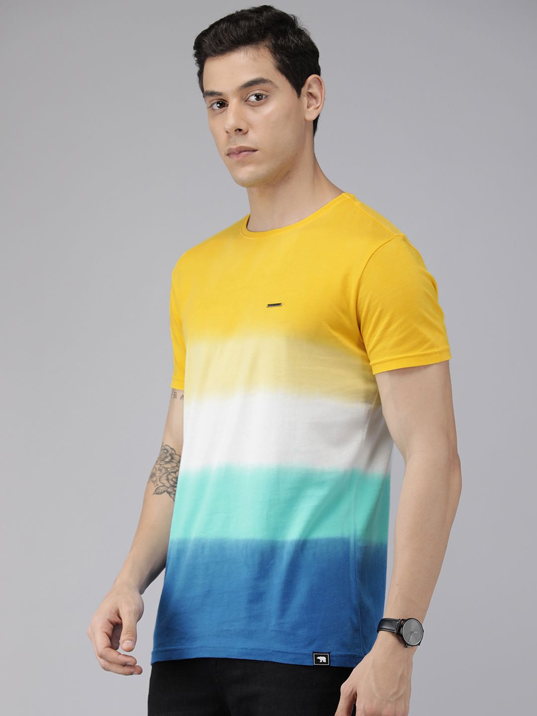 THE BEAR HOUSE Men Yellow & Blue Pure Cotton Tie and Dye Printed Slim Fit T-shirt