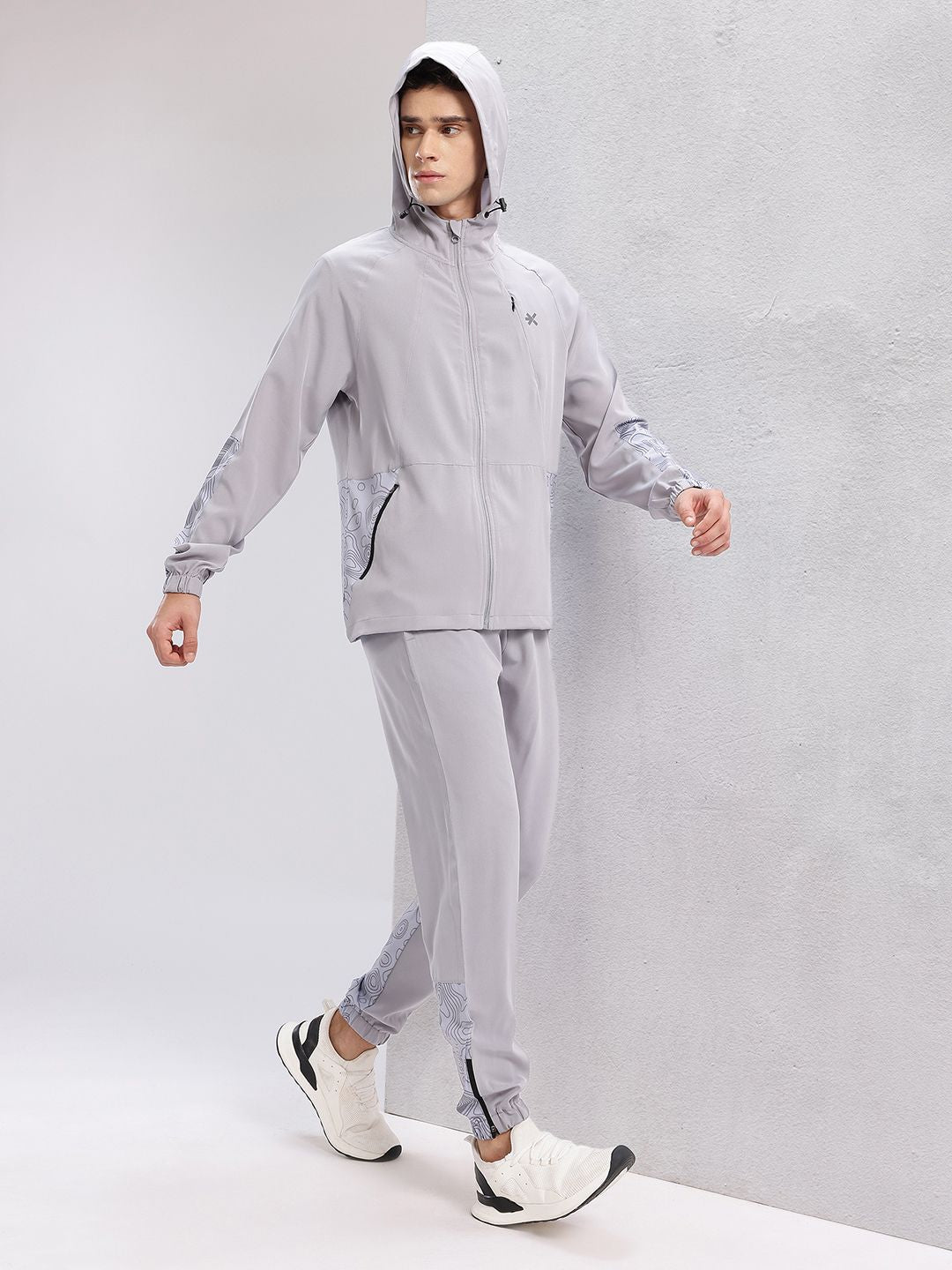 HRX by Hrithik Roshan Men Printed Rapid-Dry Running Tracksuit