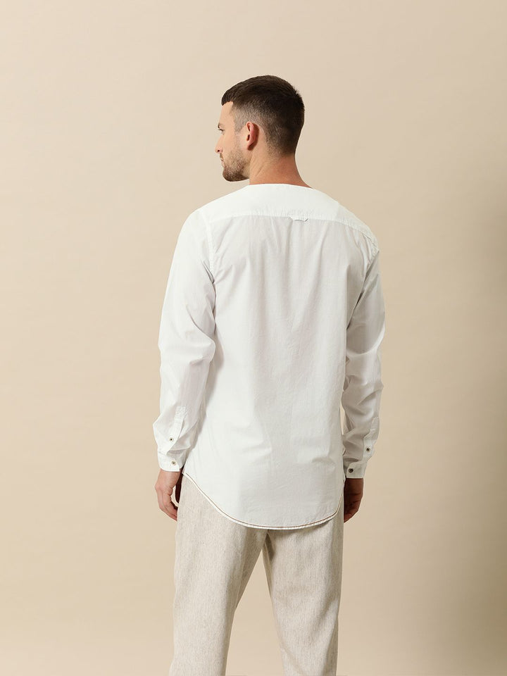 Mr Bowerbird Men White Tailored Fit Solid Casual Shirt