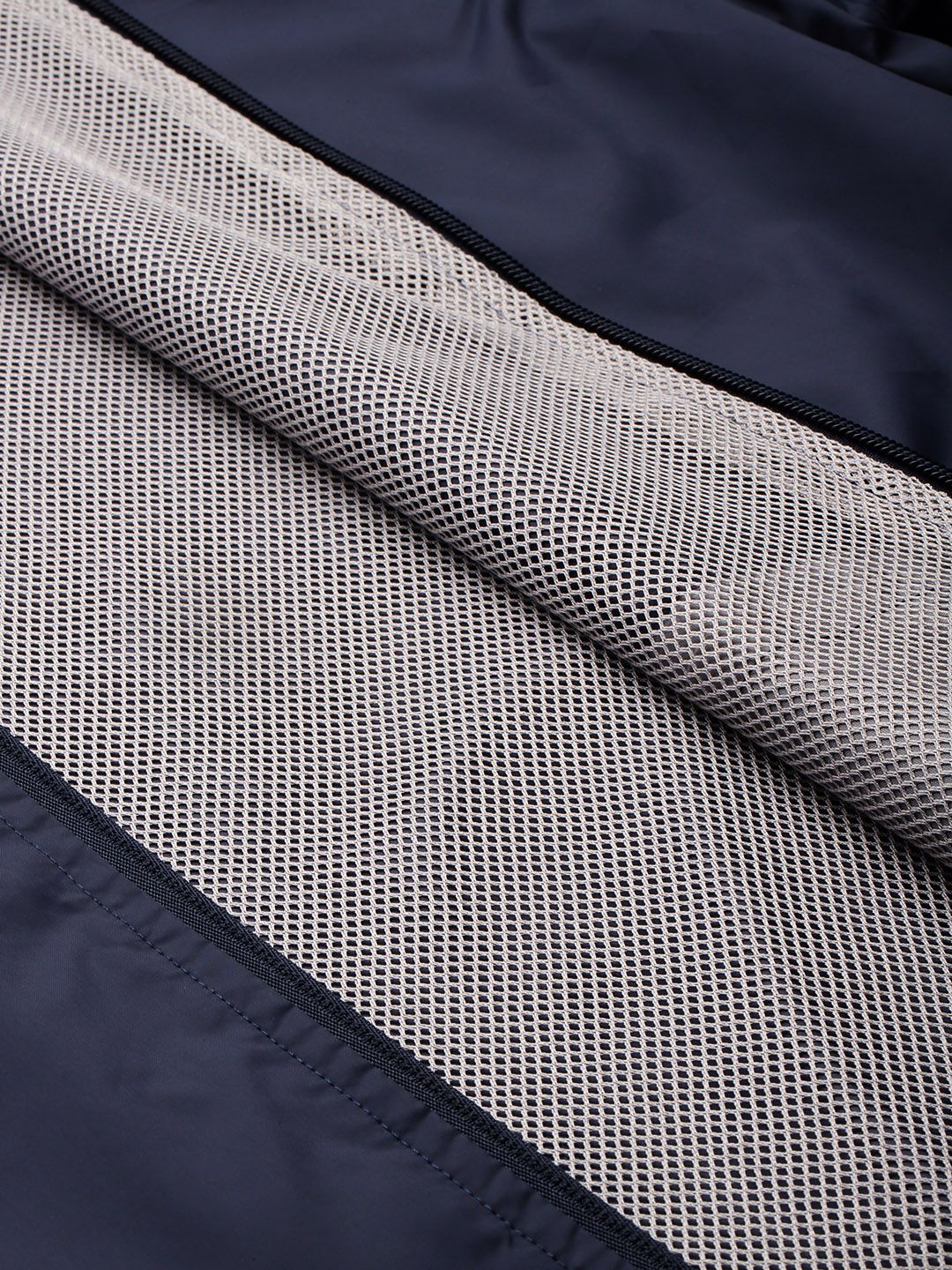 HRX by Hrithik Roshan Rapid-Dry Reflective Detail Running Jacket