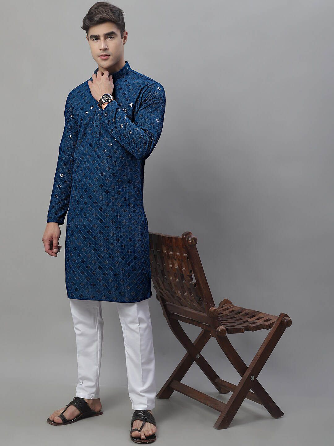Jompers Mandarin Collar Ethnic Motifs Embroidered Chikankari Kurta