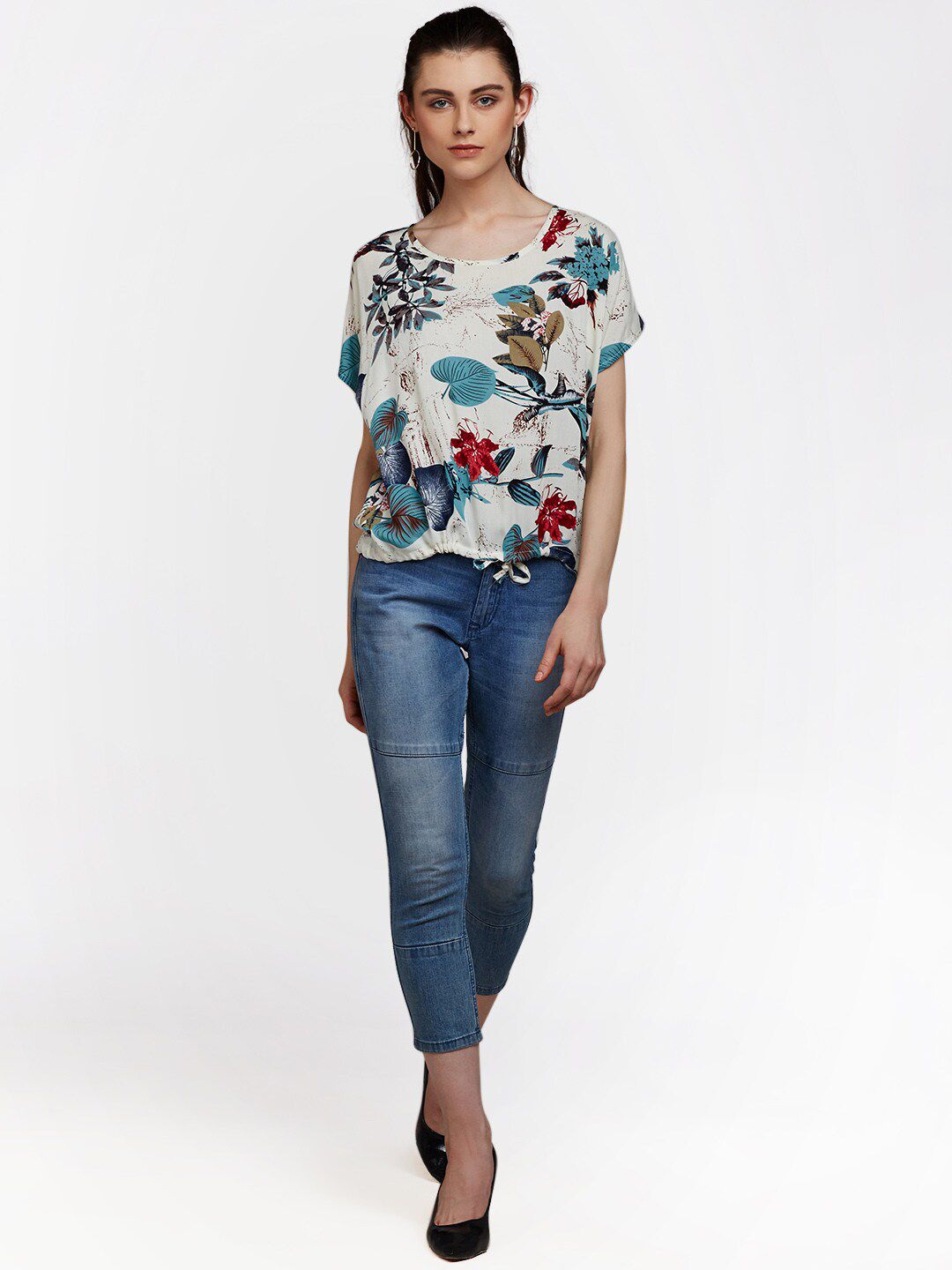 Berrylush White Floral Crepe Boxy Top