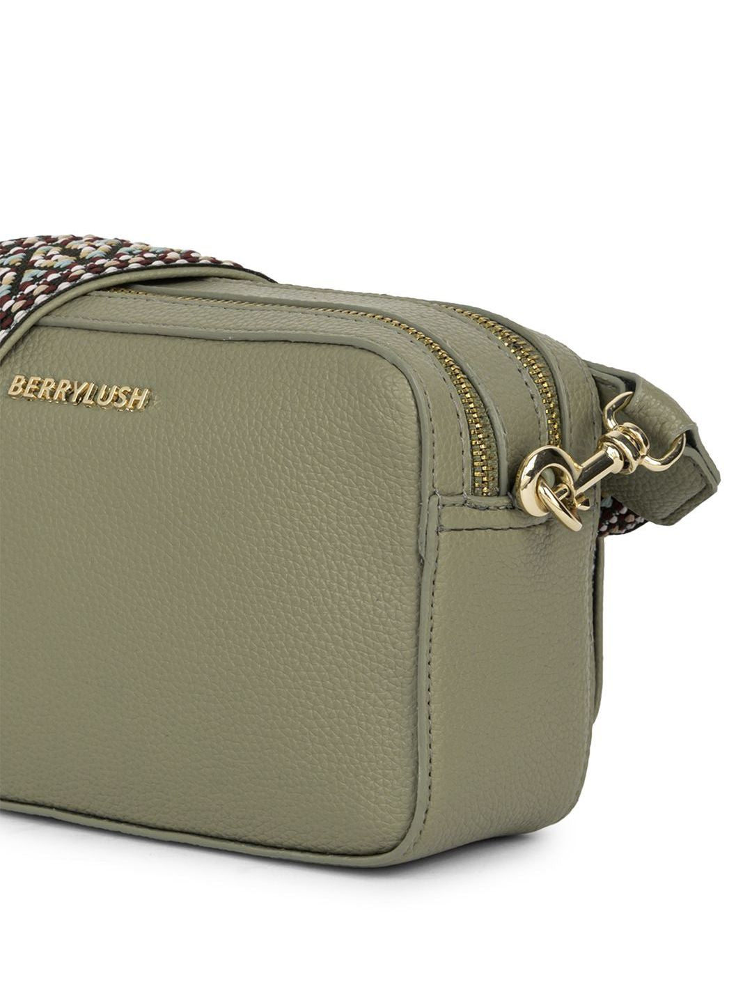 Berrylush Women Textured Structured Sling Bag