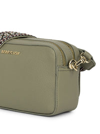 Berrylush Women Textured Structured Sling Bag